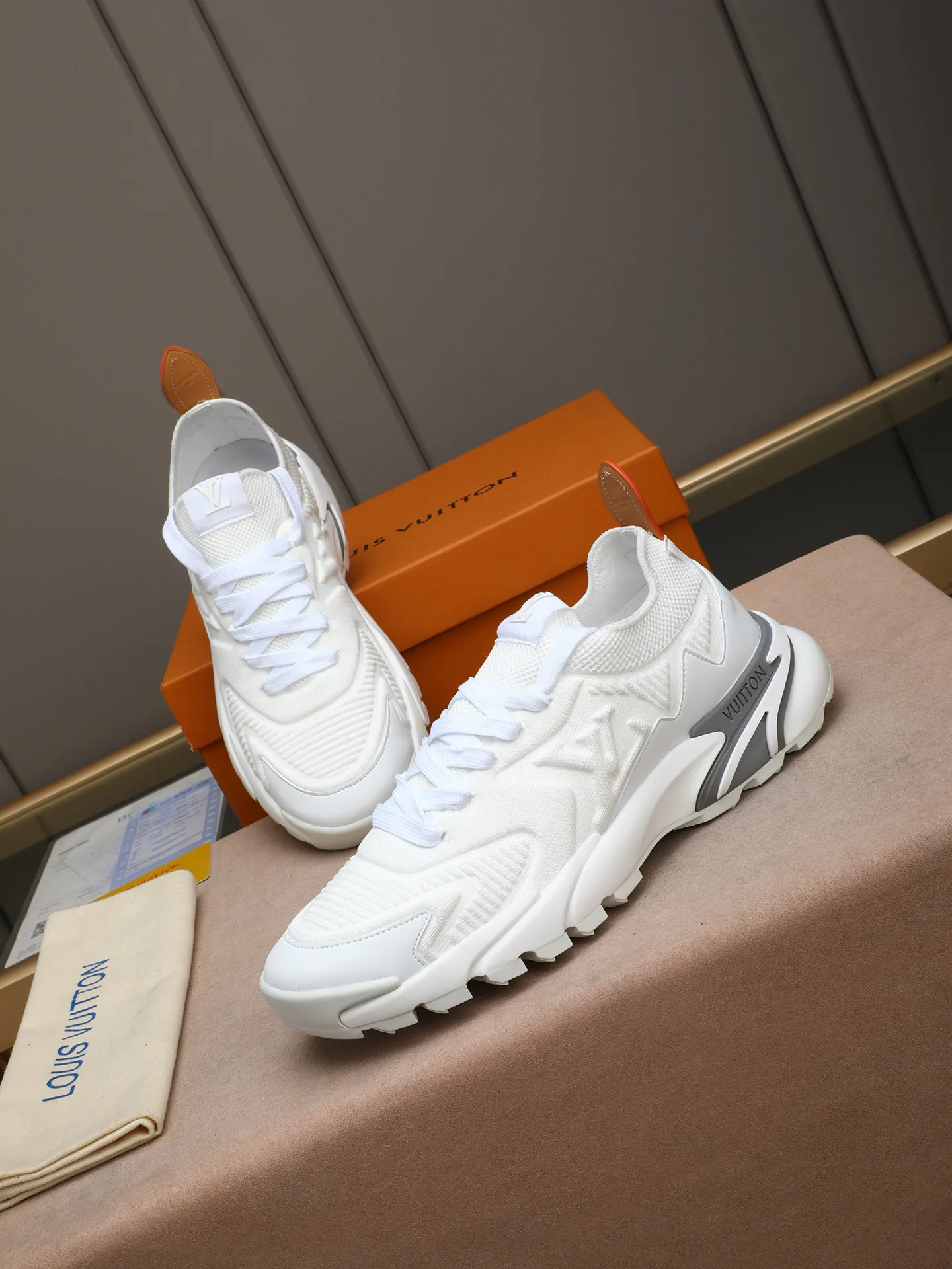 Кроссовки Мужские Louis Vuitton 1277007