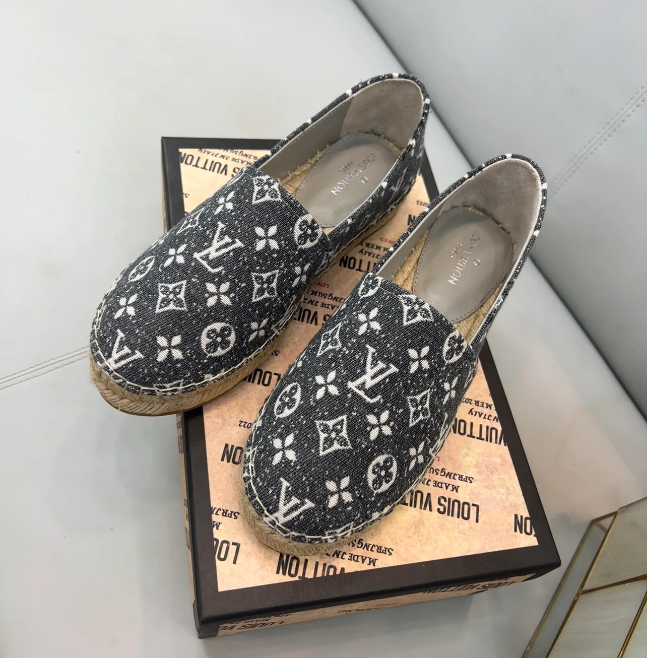 Слипоны Женские Louis Vuitton 2937805
