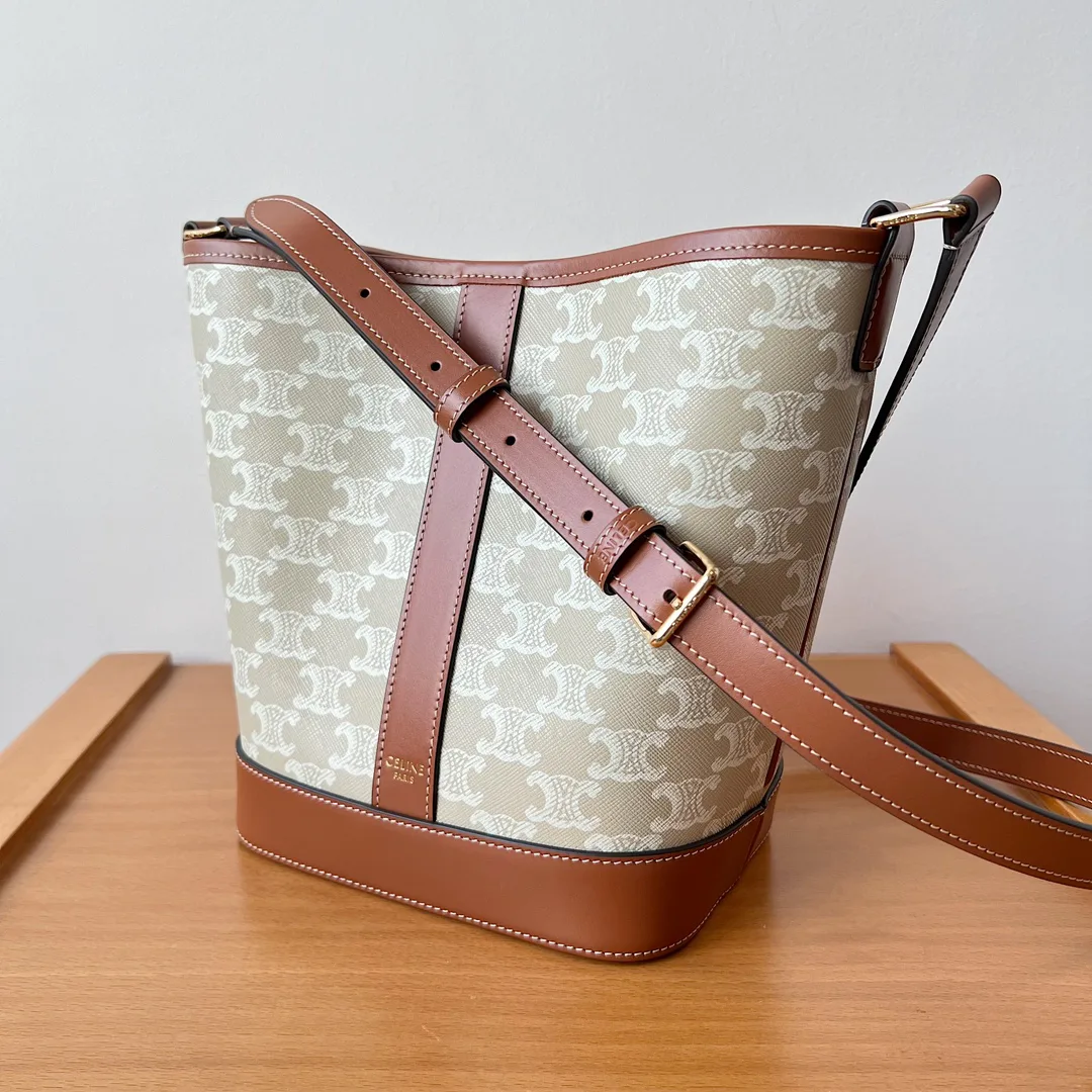 Классические Сумки Женские Celine 11692448