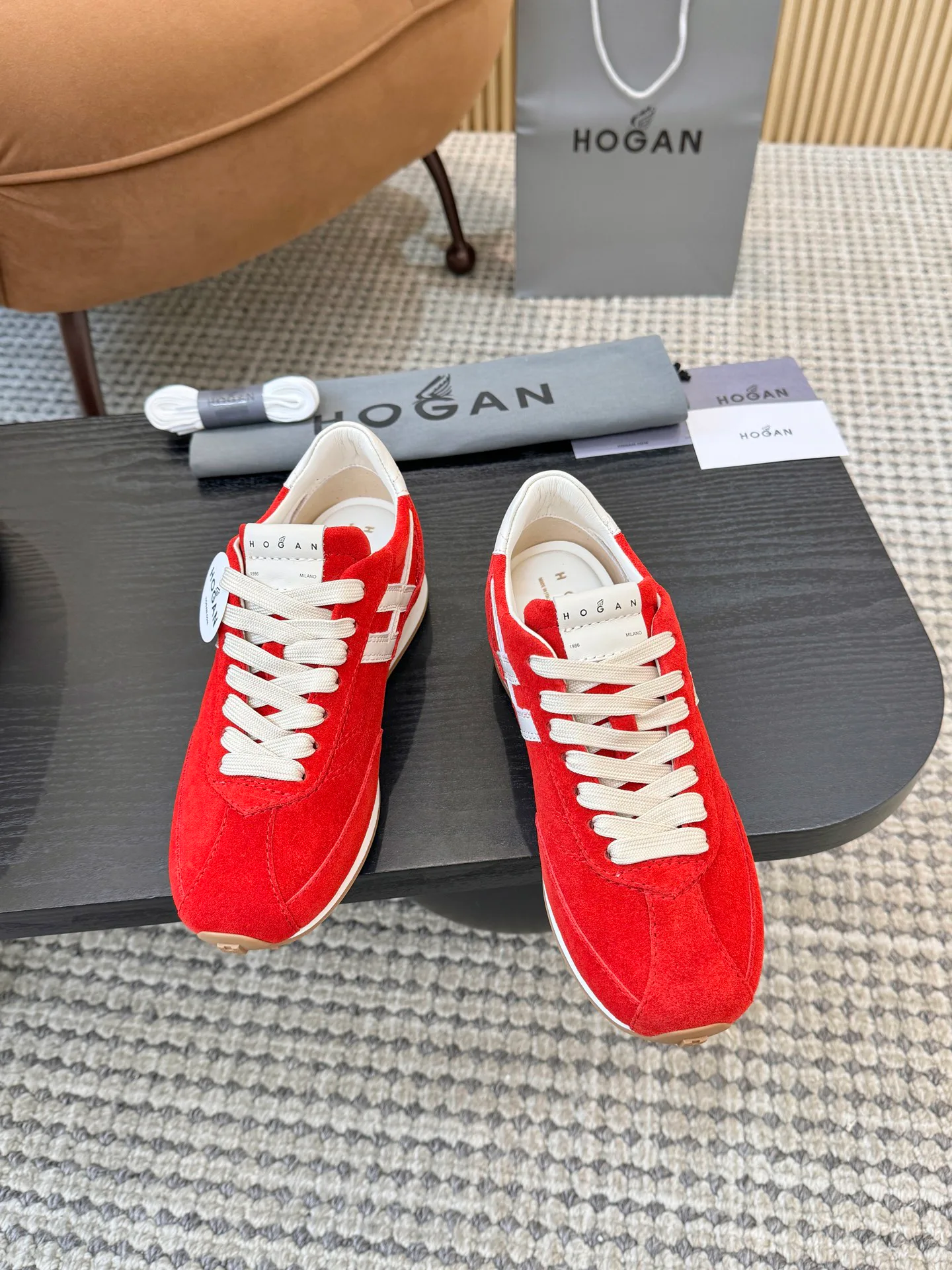 Кроссовки Женские Hogan 13332731