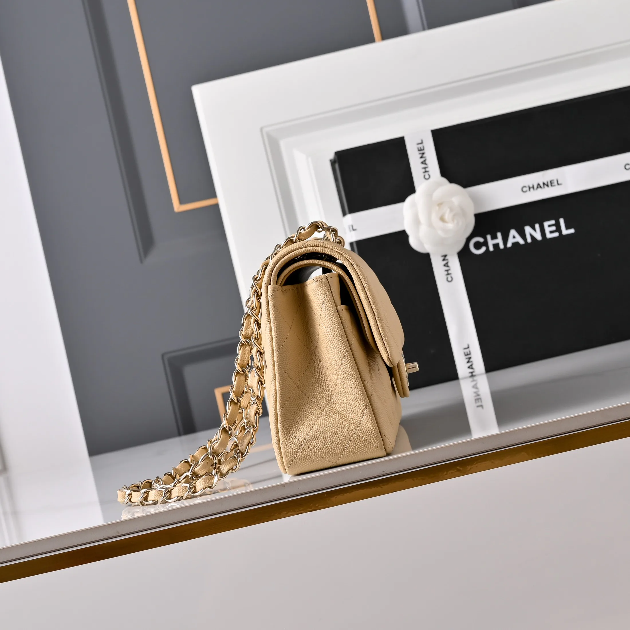 Классические Сумки Женские Chanel 18147975
