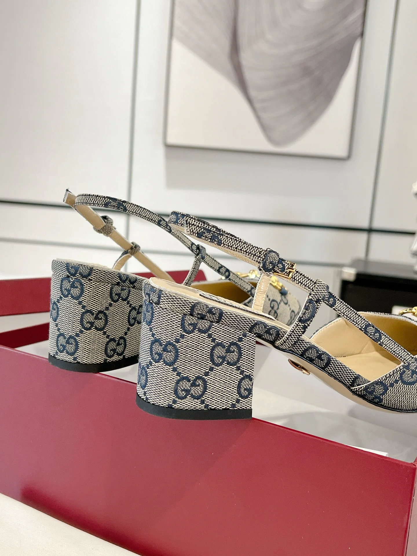 Туфли Женские Gucci 299644