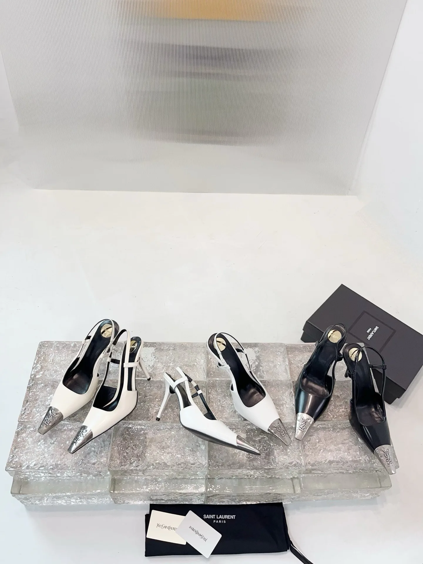 Туфли Женские Saint Laurent 11278347