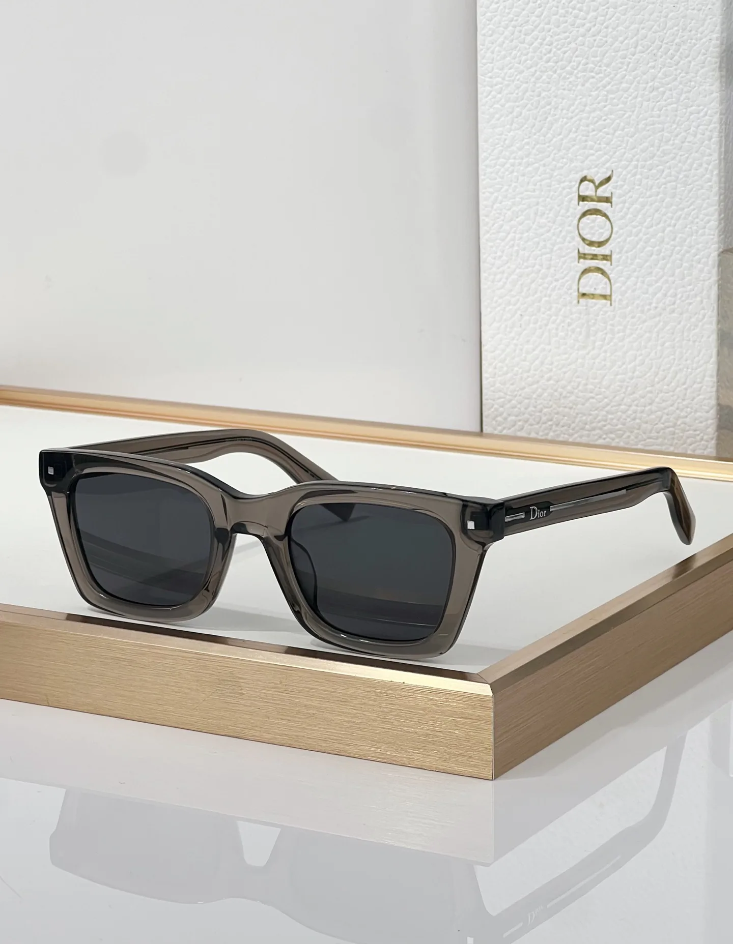 Очки Christian Dior 18239235