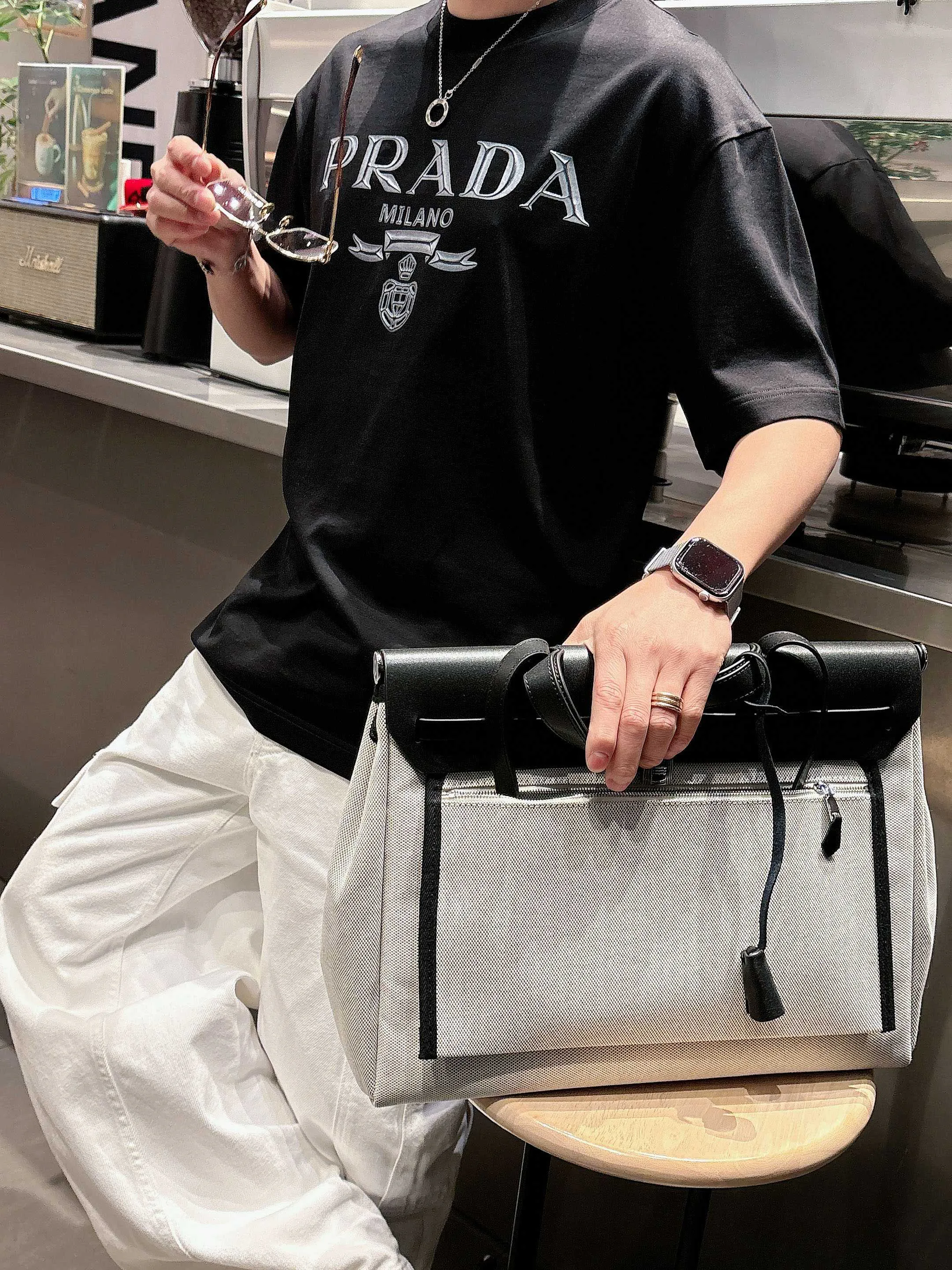 Футболки Женские Prada 11228013