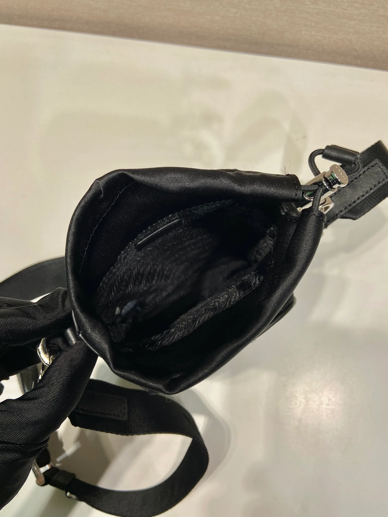 Сумки На Ремне Женские Prada 13410397
