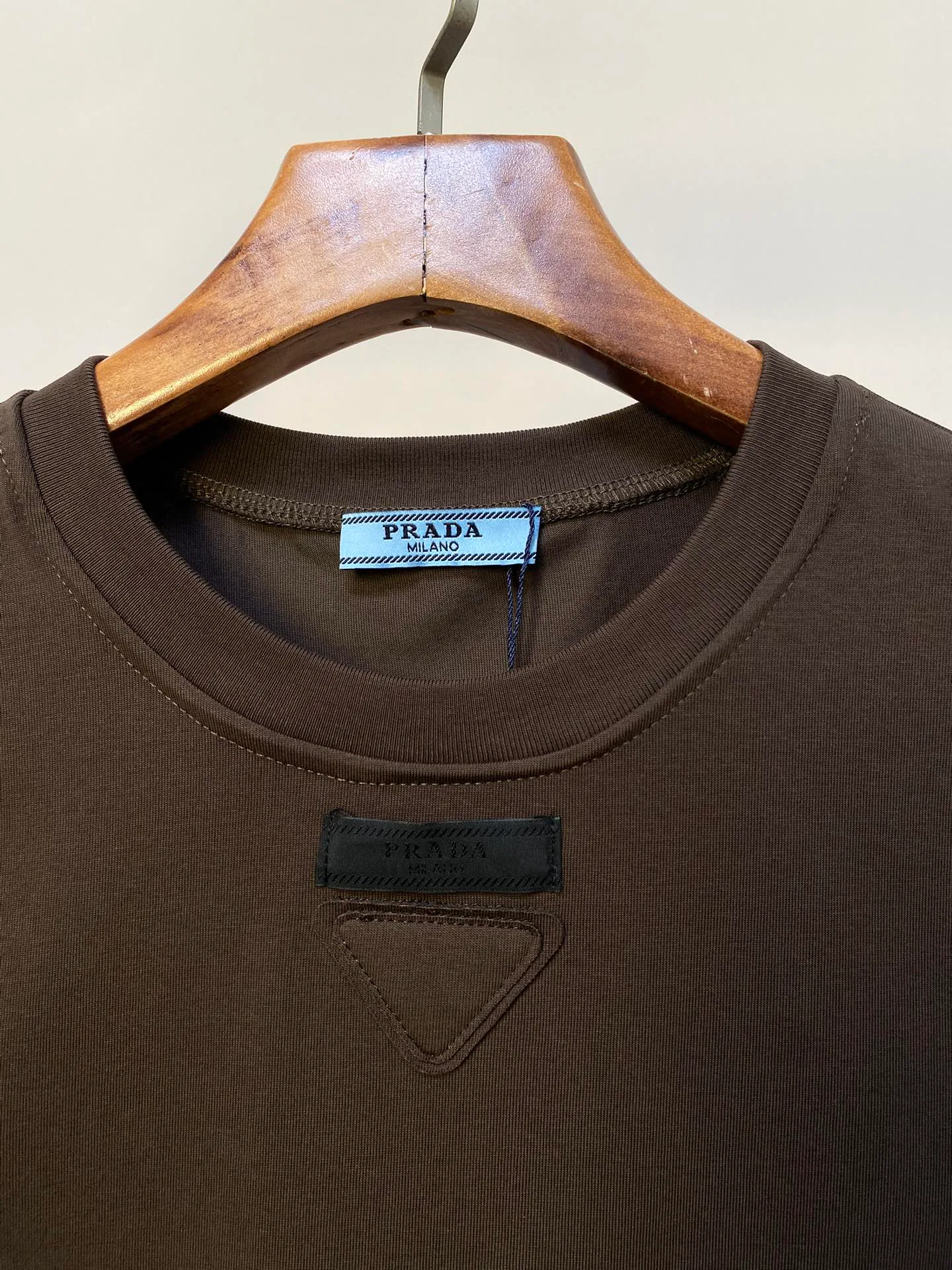 Футболки Женские Prada 11516846