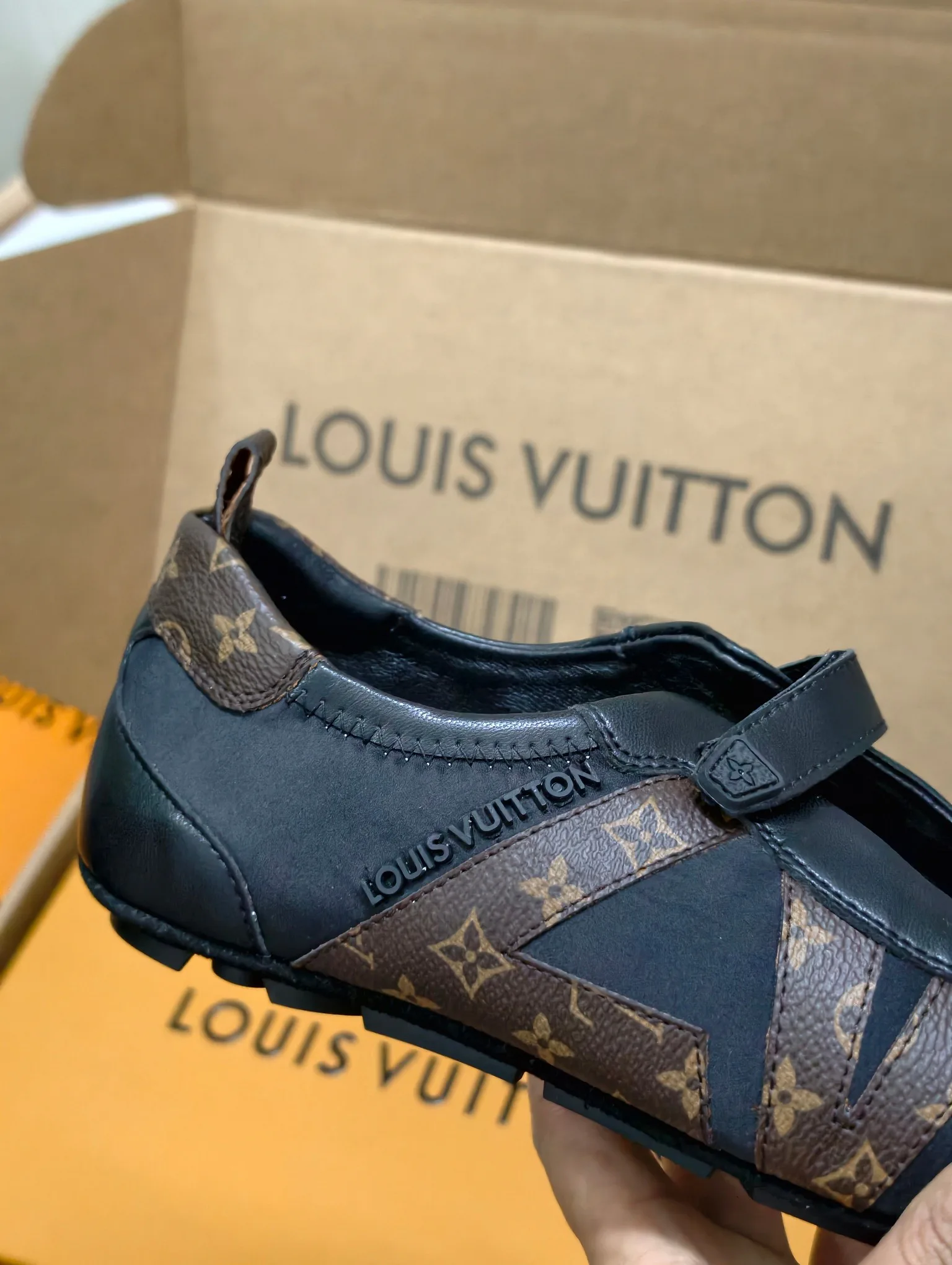 Балетки Женские Louis Vuitton 11087697