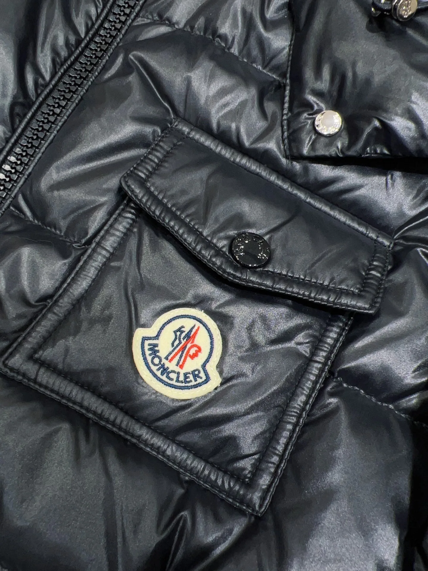 Куртки И Пуховики Женские Moncler 19563151