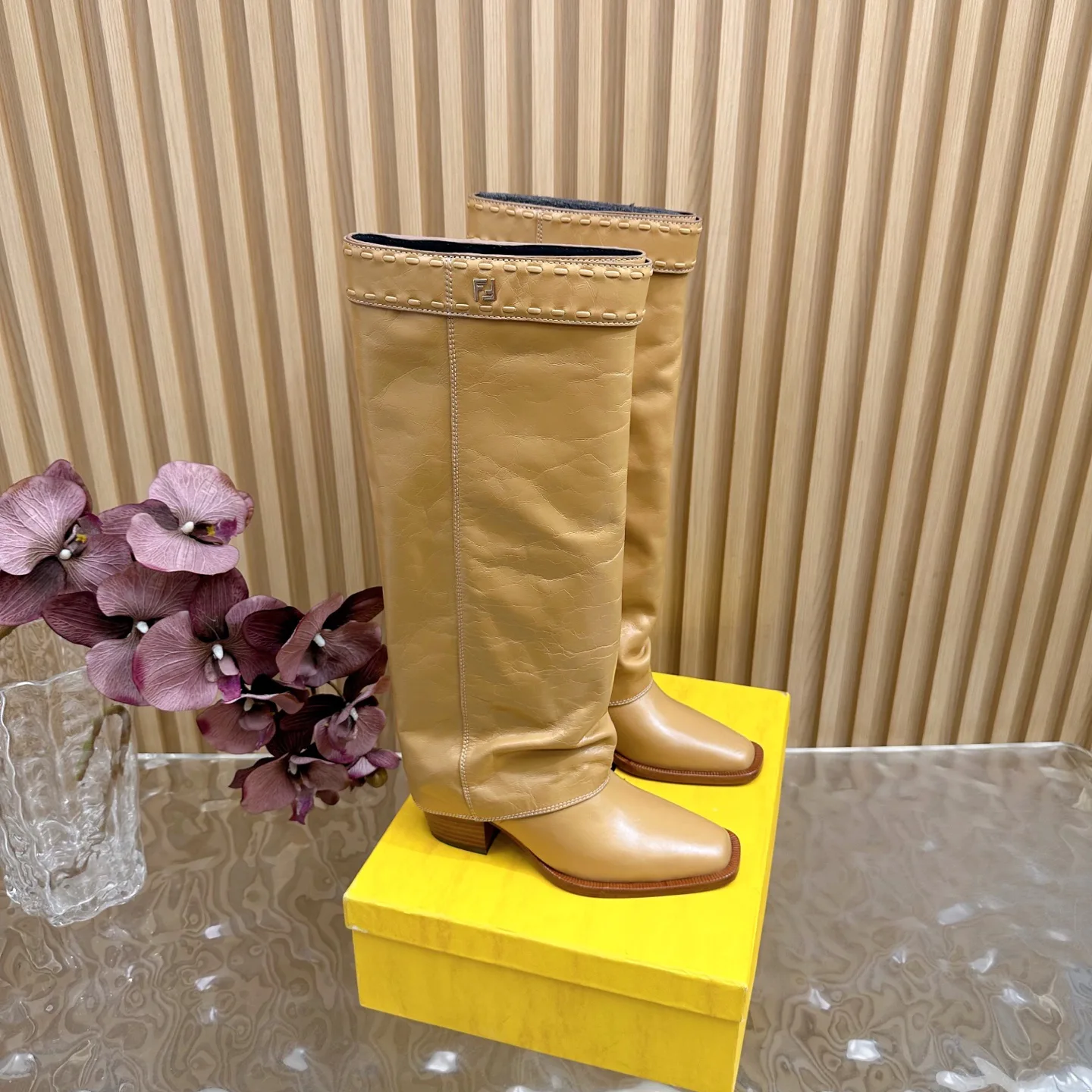 Сапоги Женские Fendi 18235451