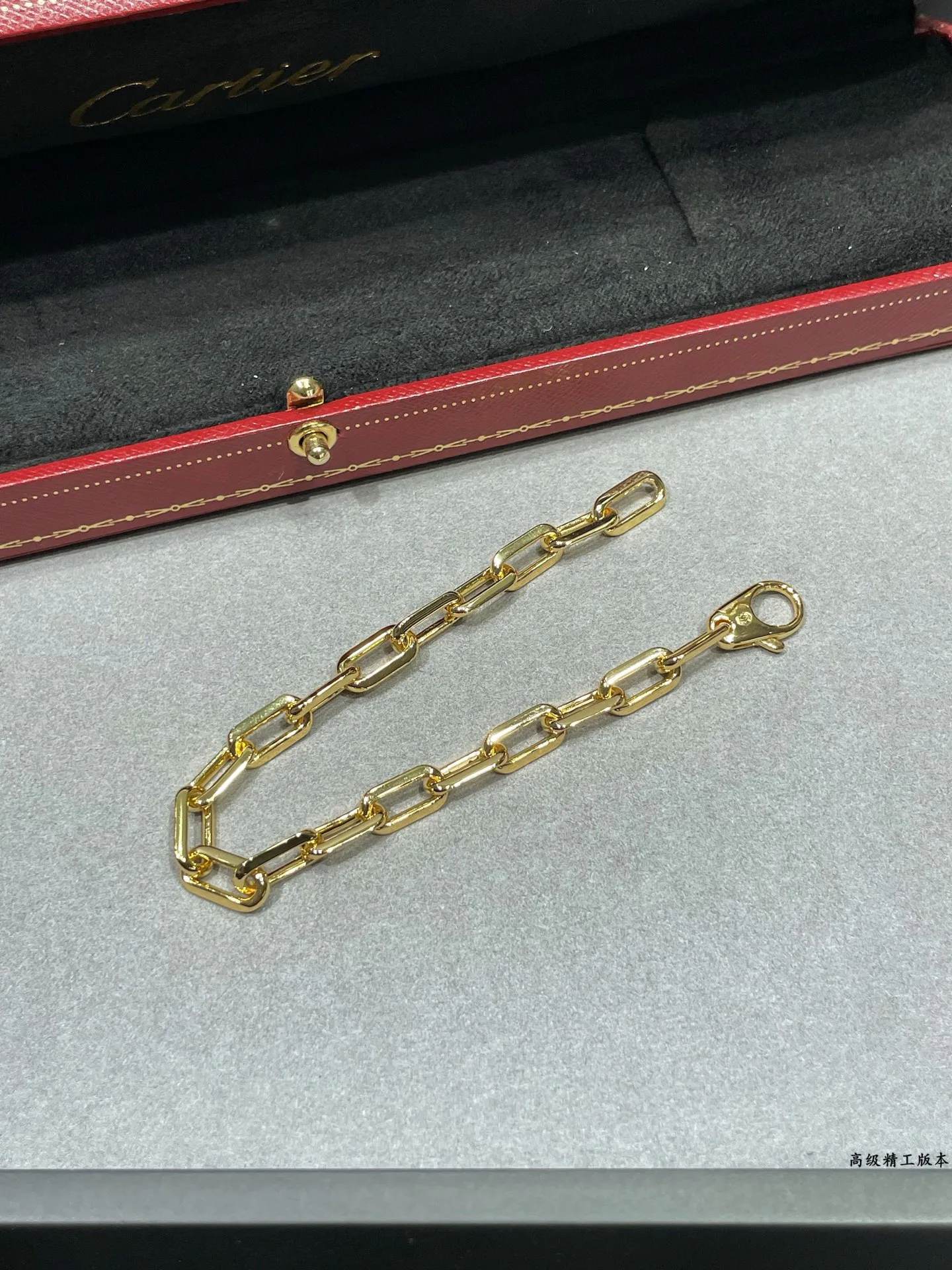 Бижутерия Cartier 372319