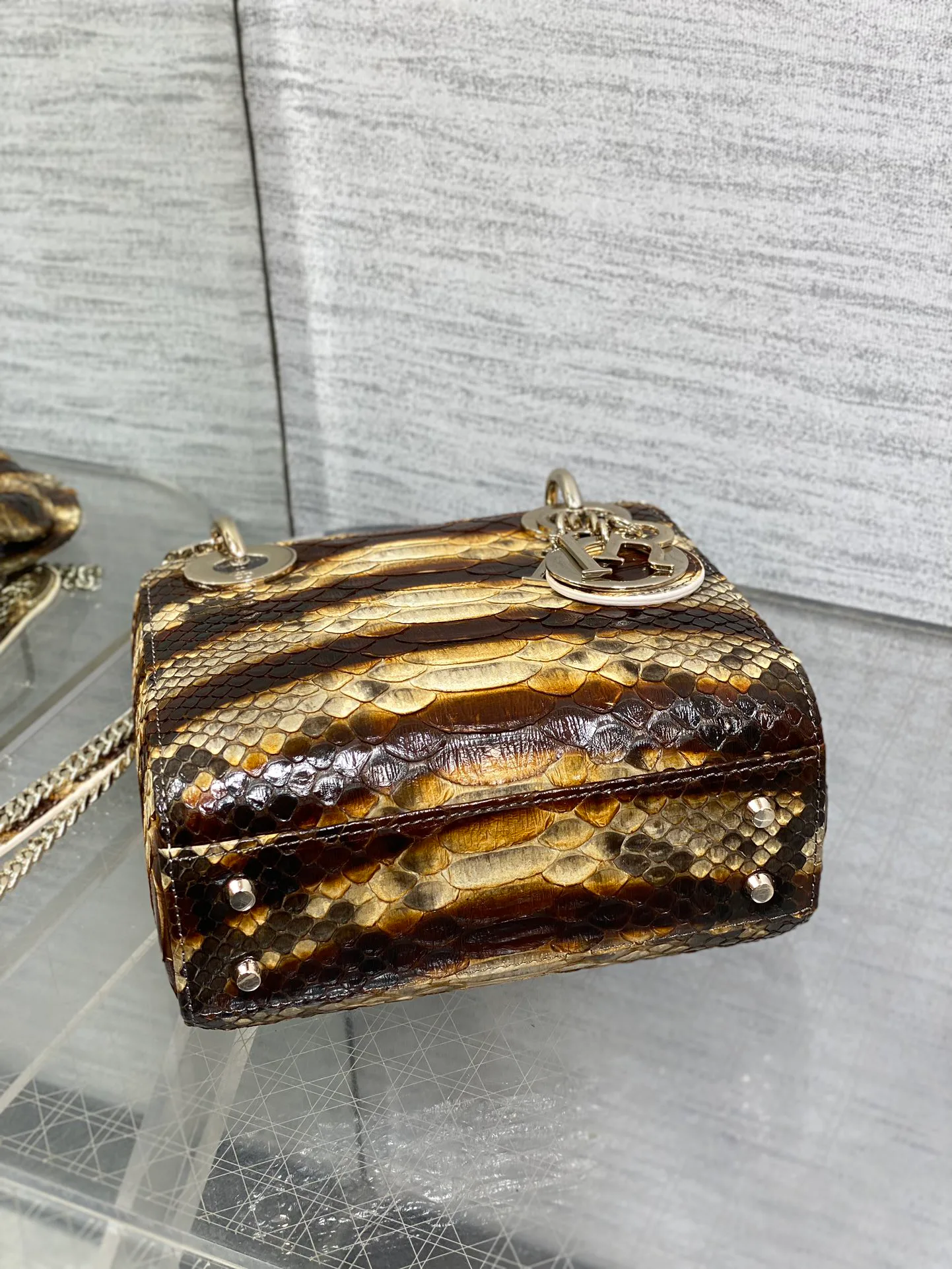 Классические Сумки Женские Christian Dior 11581704