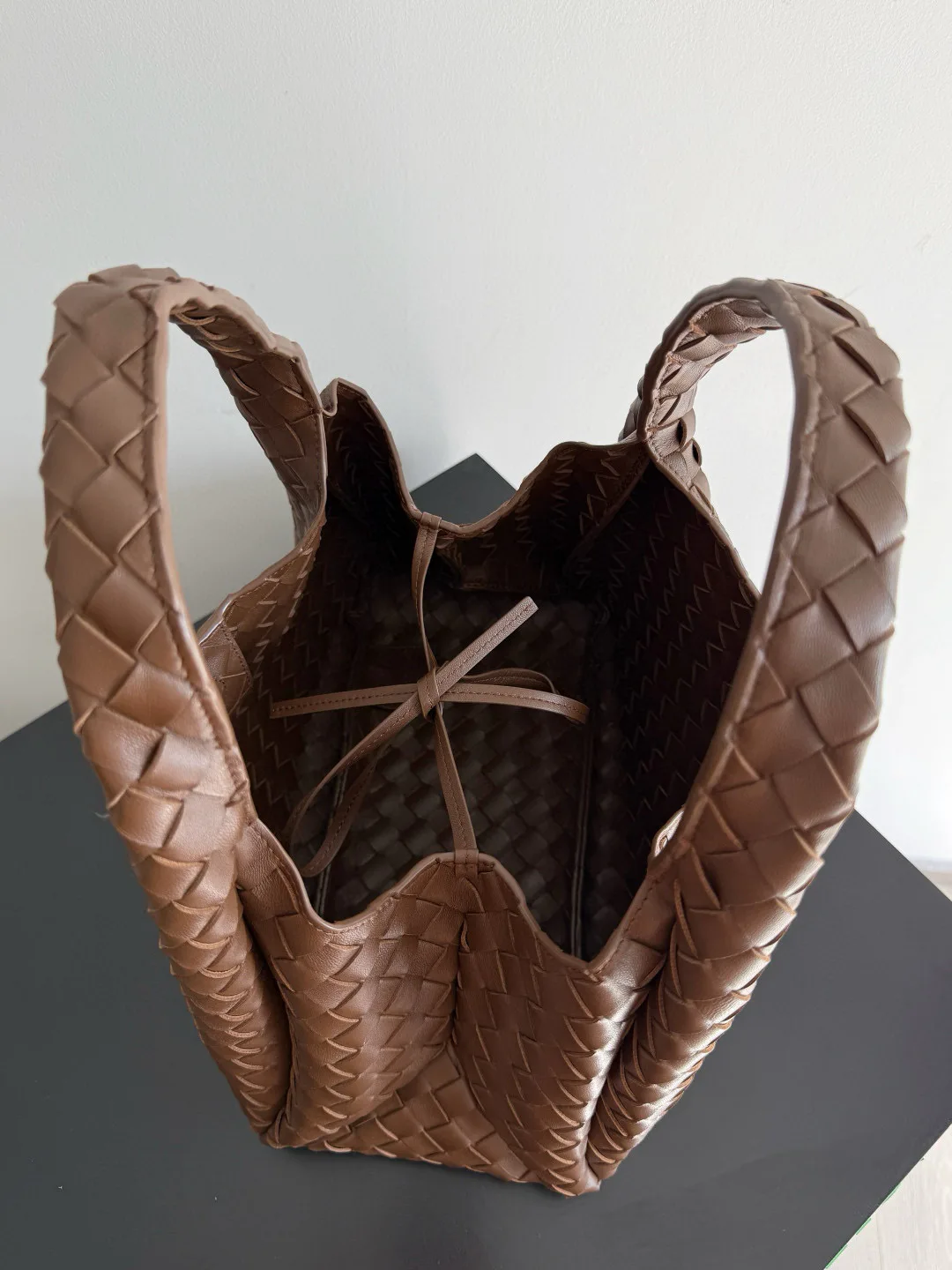 Классические Сумки Женские Bottega Veneta 11877865