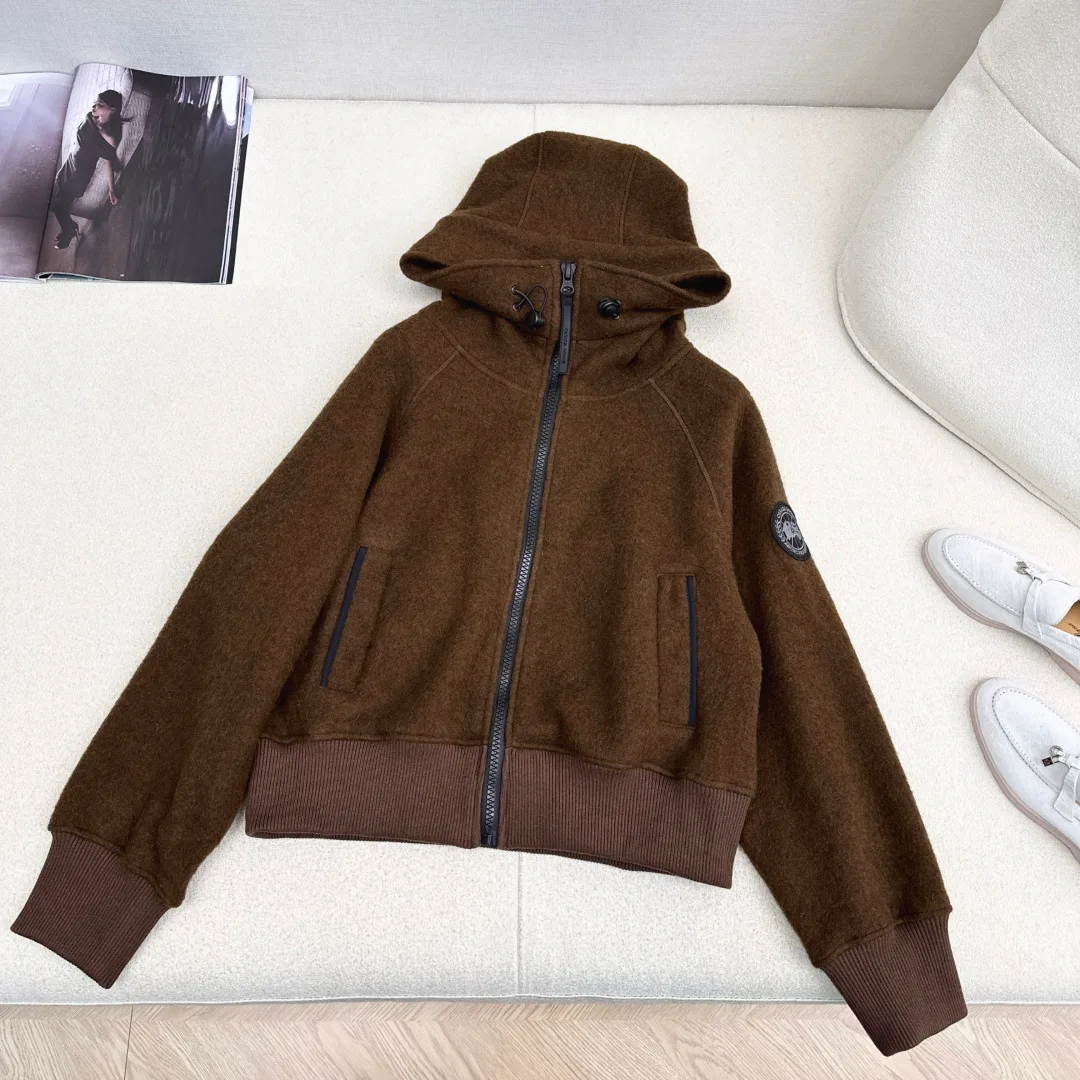 Куртки И Пуховики Мужские Canada Goose 1265466