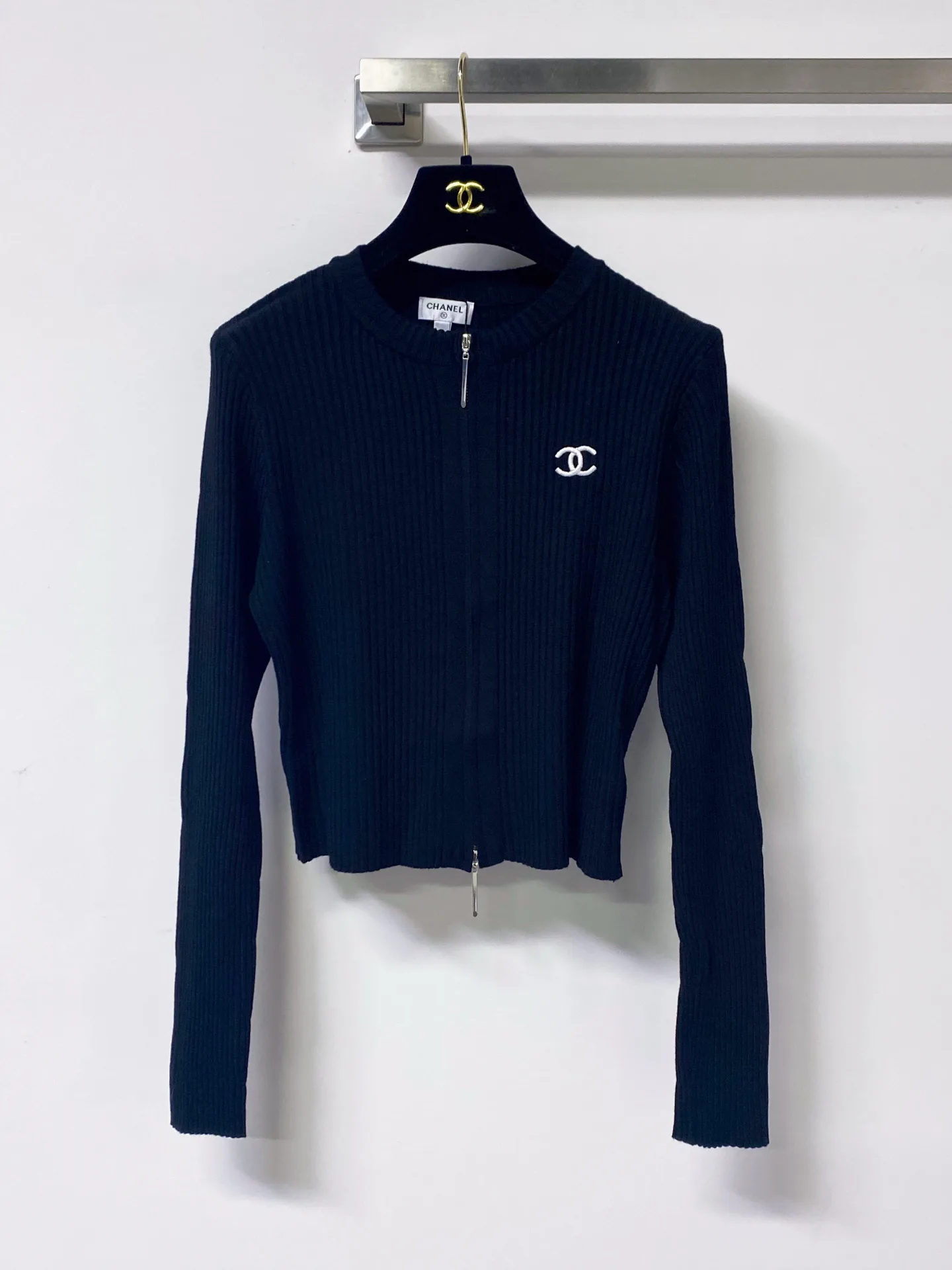 Джемперы И Свитеры Женские Chanel 18138411