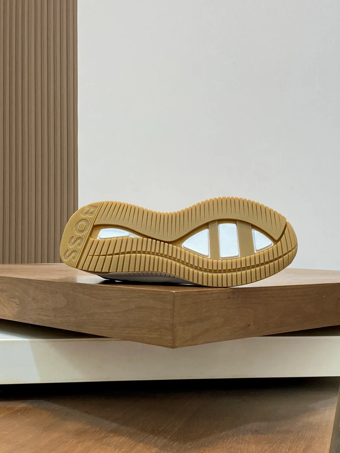 Кроссовки Мужские Hugo Boss 105548