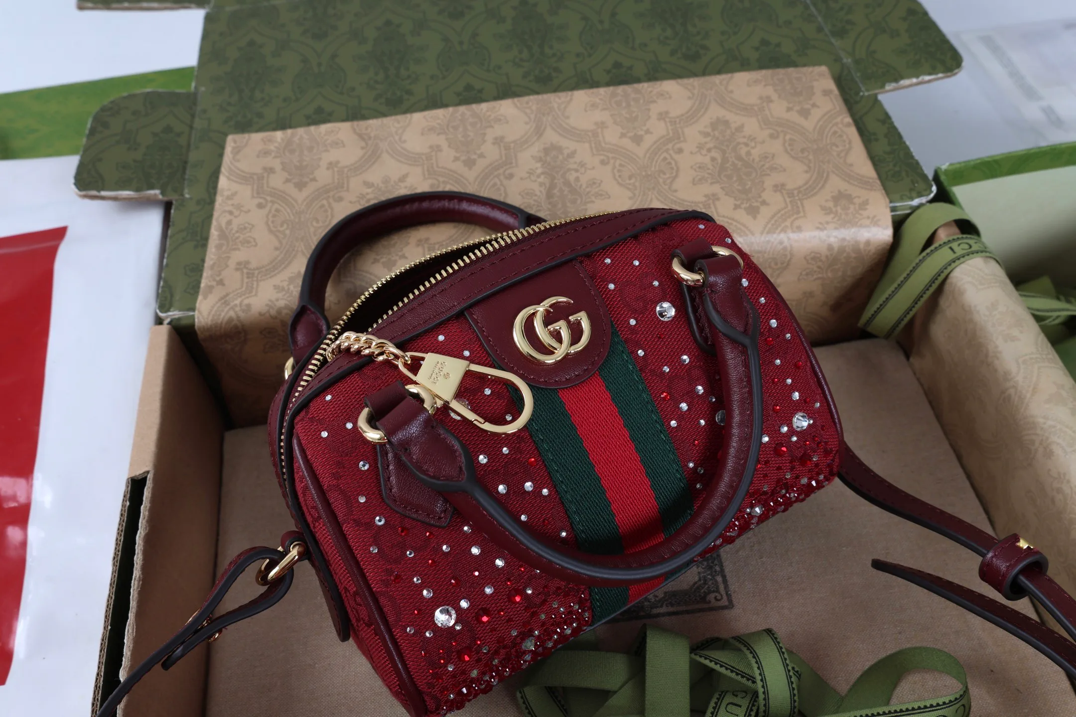 Классические Сумки Женские Gucci 2606377