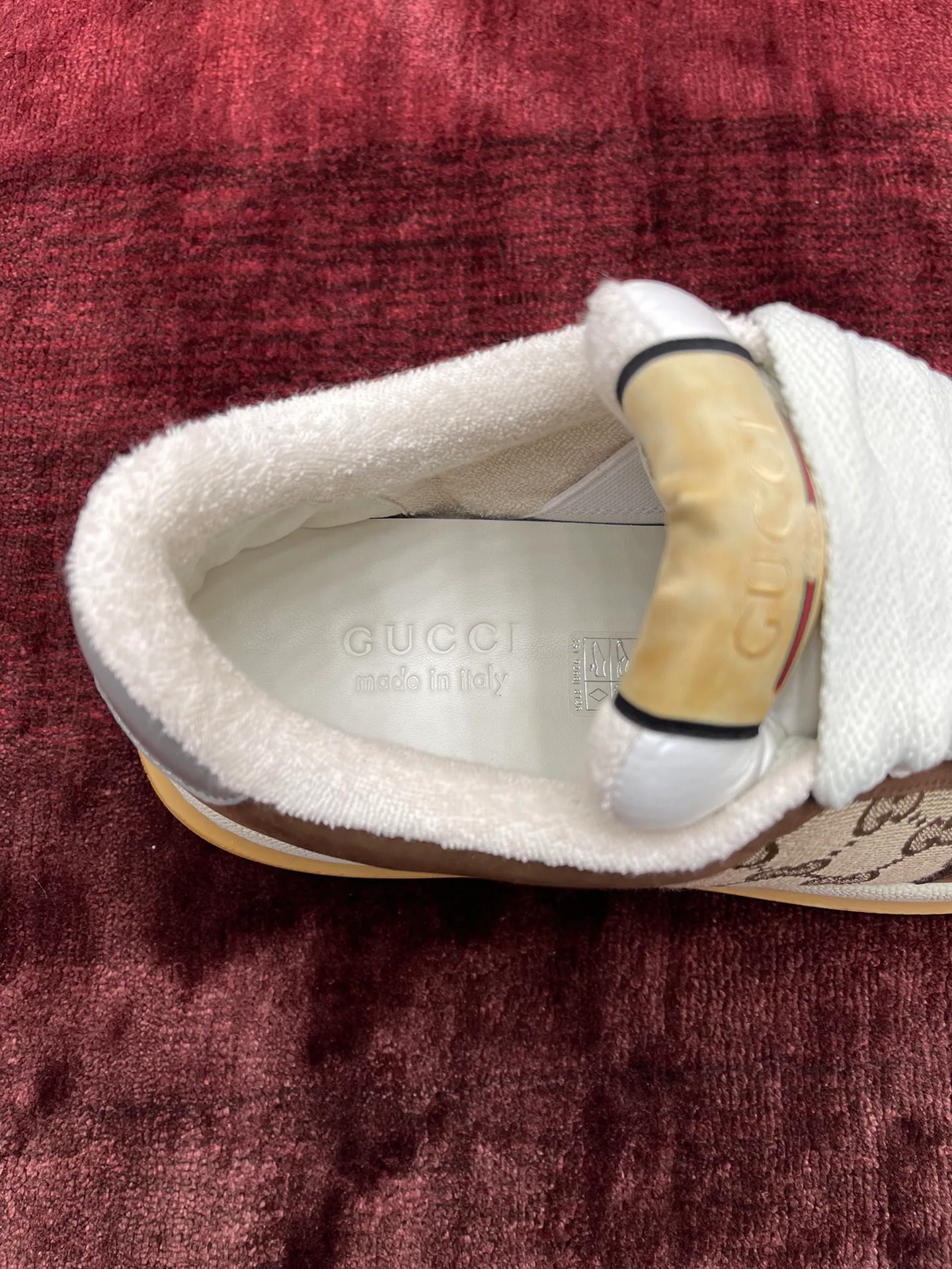 Кроссовки Женские Gucci 799326