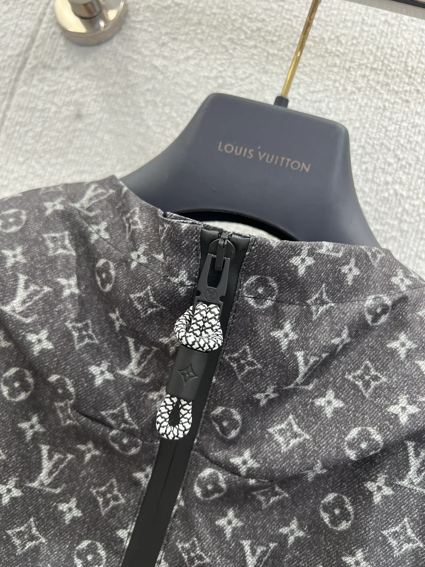 Тренчи Женские Louis Vuitton 1521046