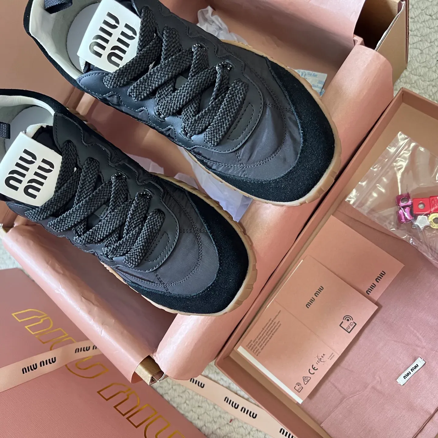 Кроссовки Женские Miu Miu 432087