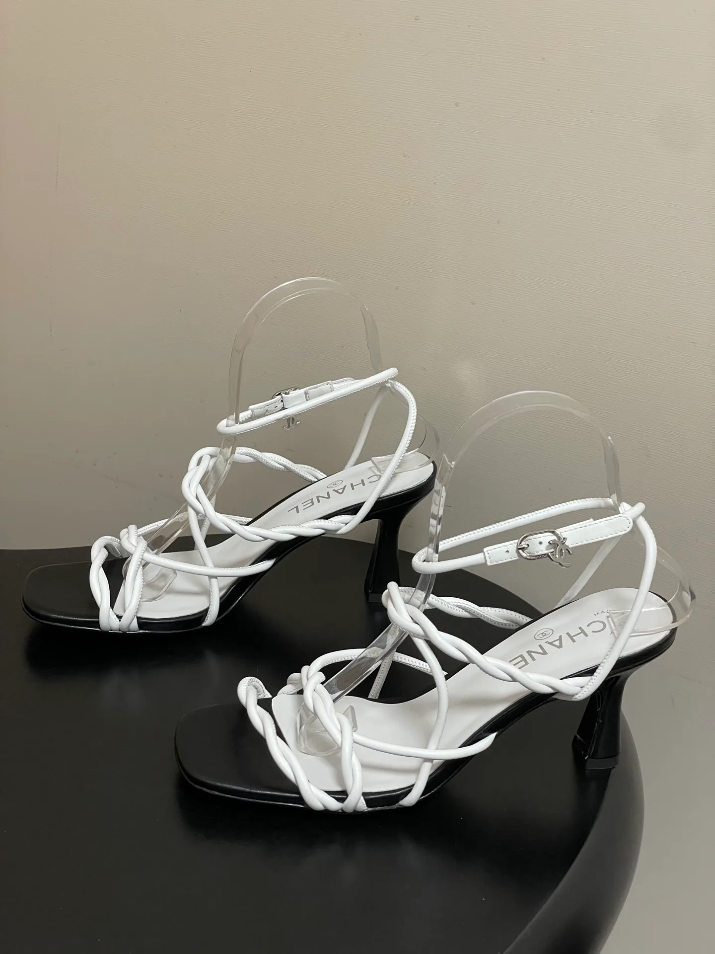 Босоножки Женские Chanel 12837403