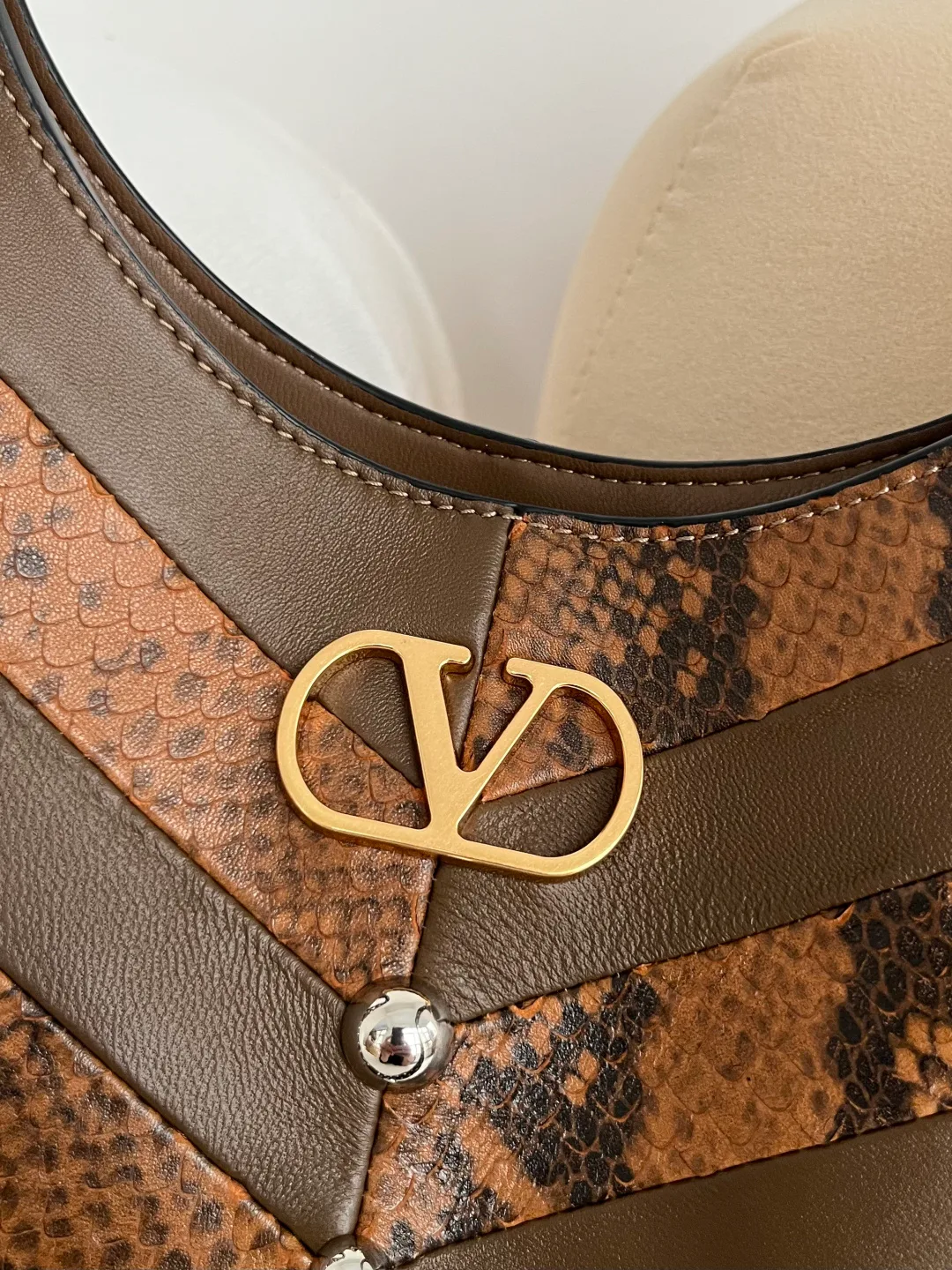 Сумки На Ремне Женские Valentino 870051