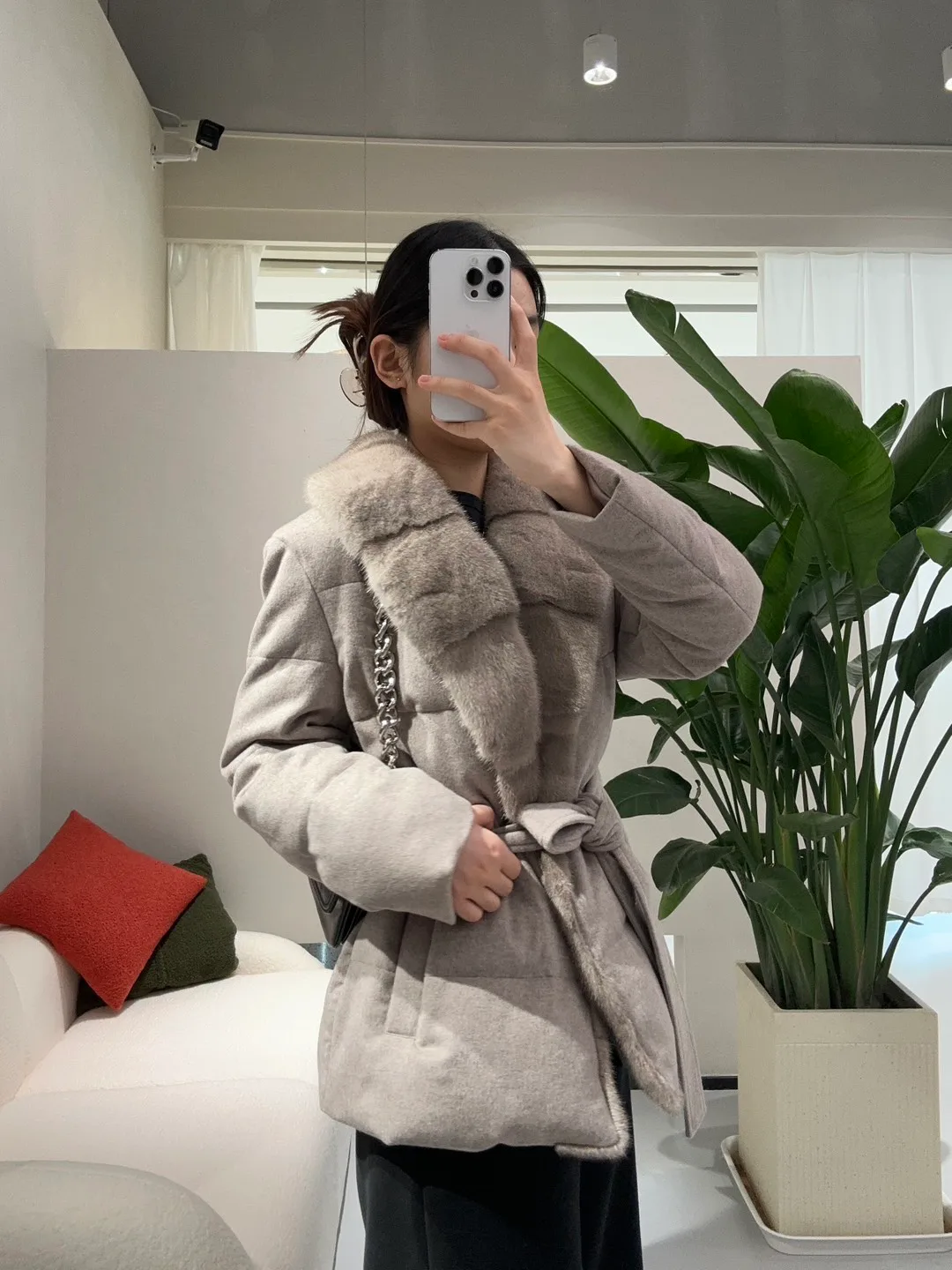 Куртки И Пуховики Женские Loro Piana 18888058