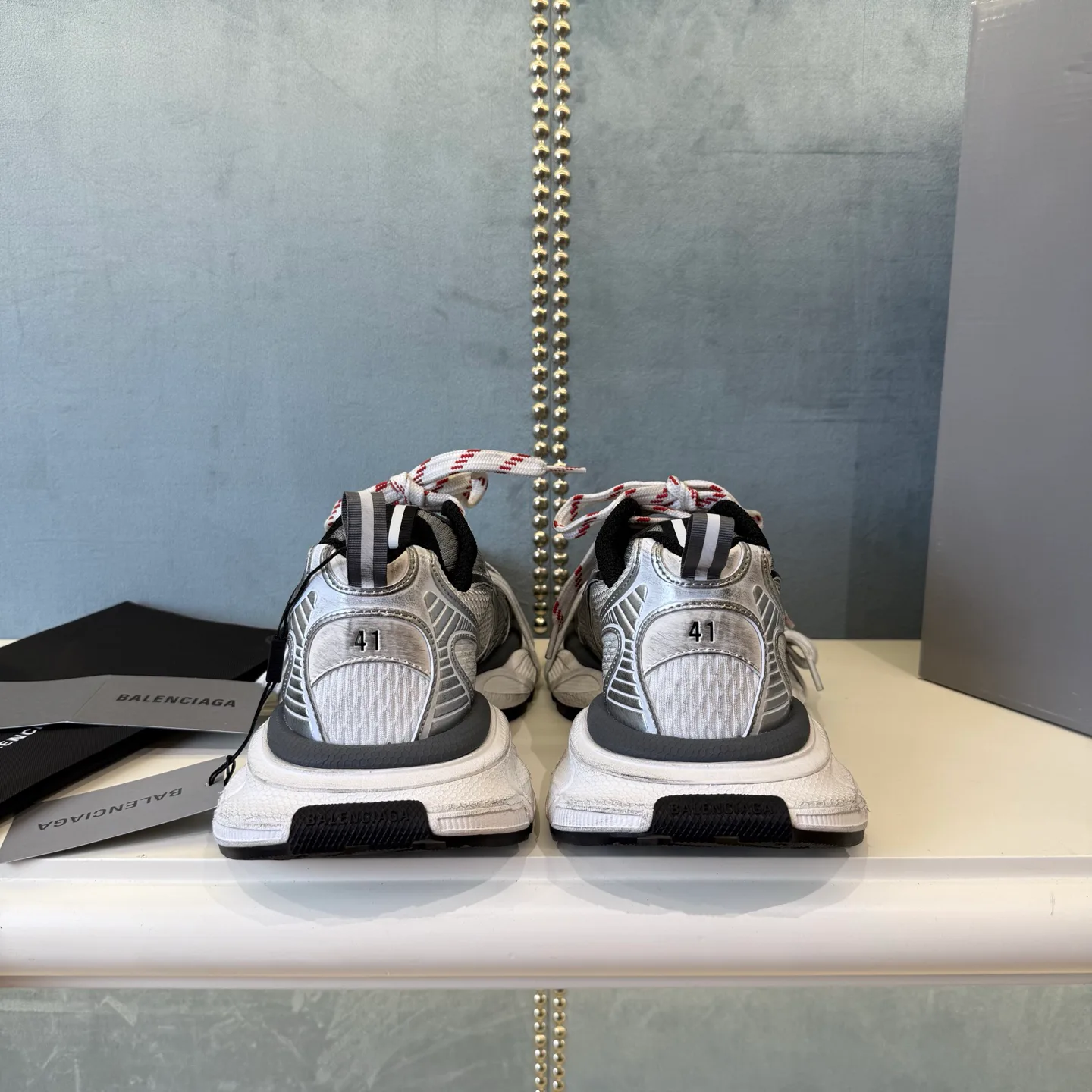 Кроссовки Женские Balenciaga 10997392