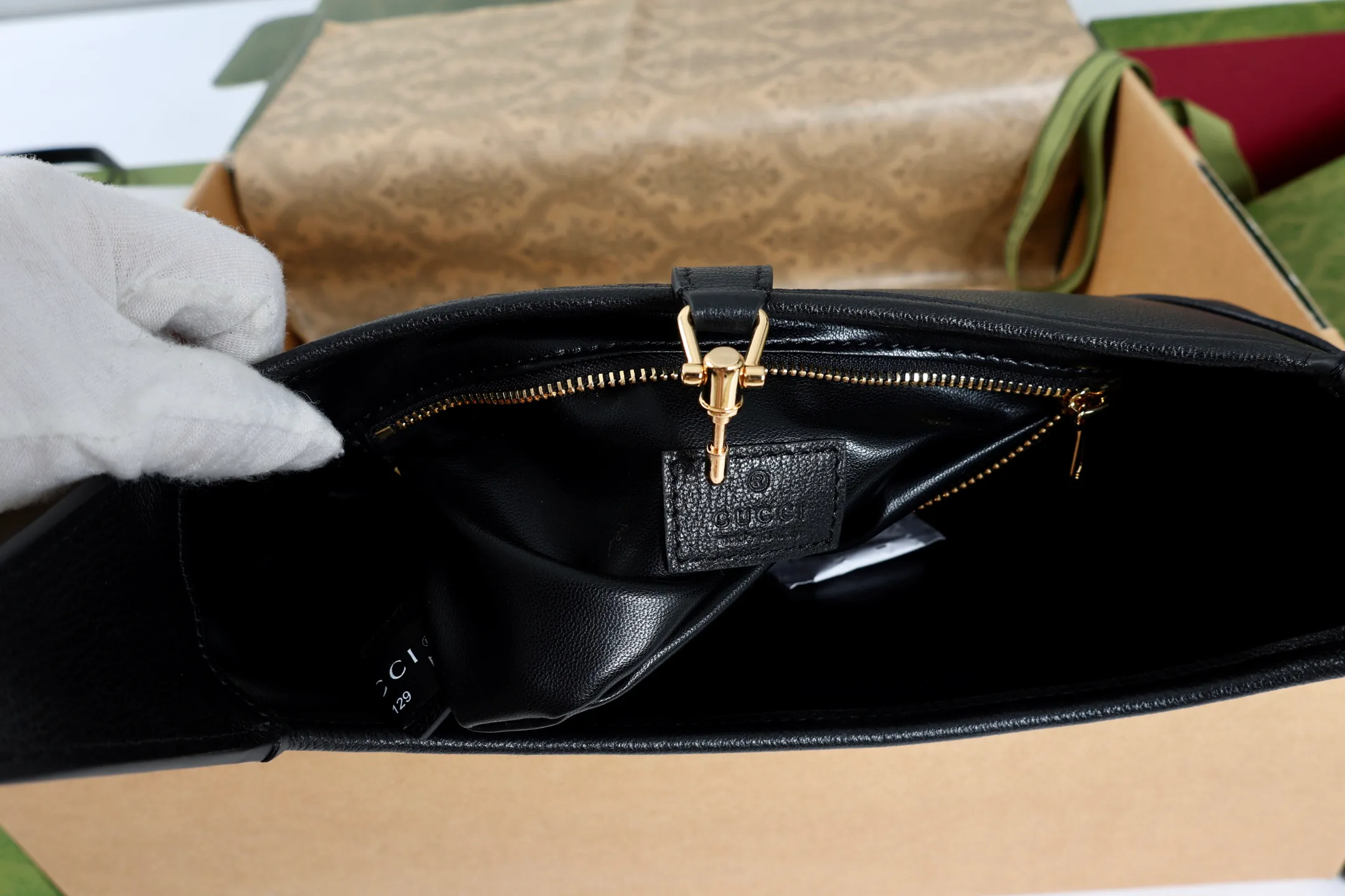 Классические Сумки Женские Gucci 11508423