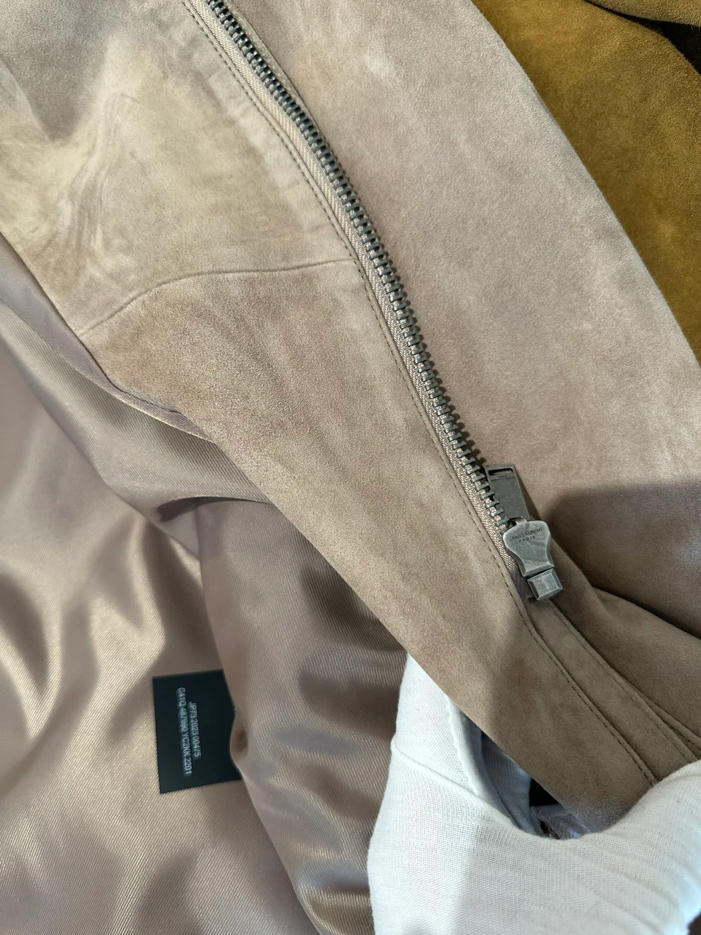 Кожаные Куртки И Дублёнки Женские Saint Laurent 11786231