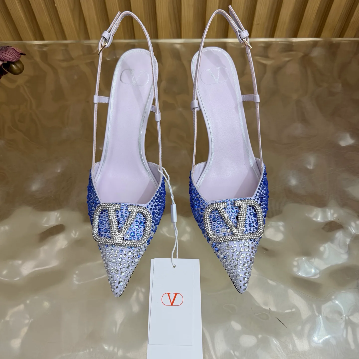 Босоножки Женские Valentino 18645829