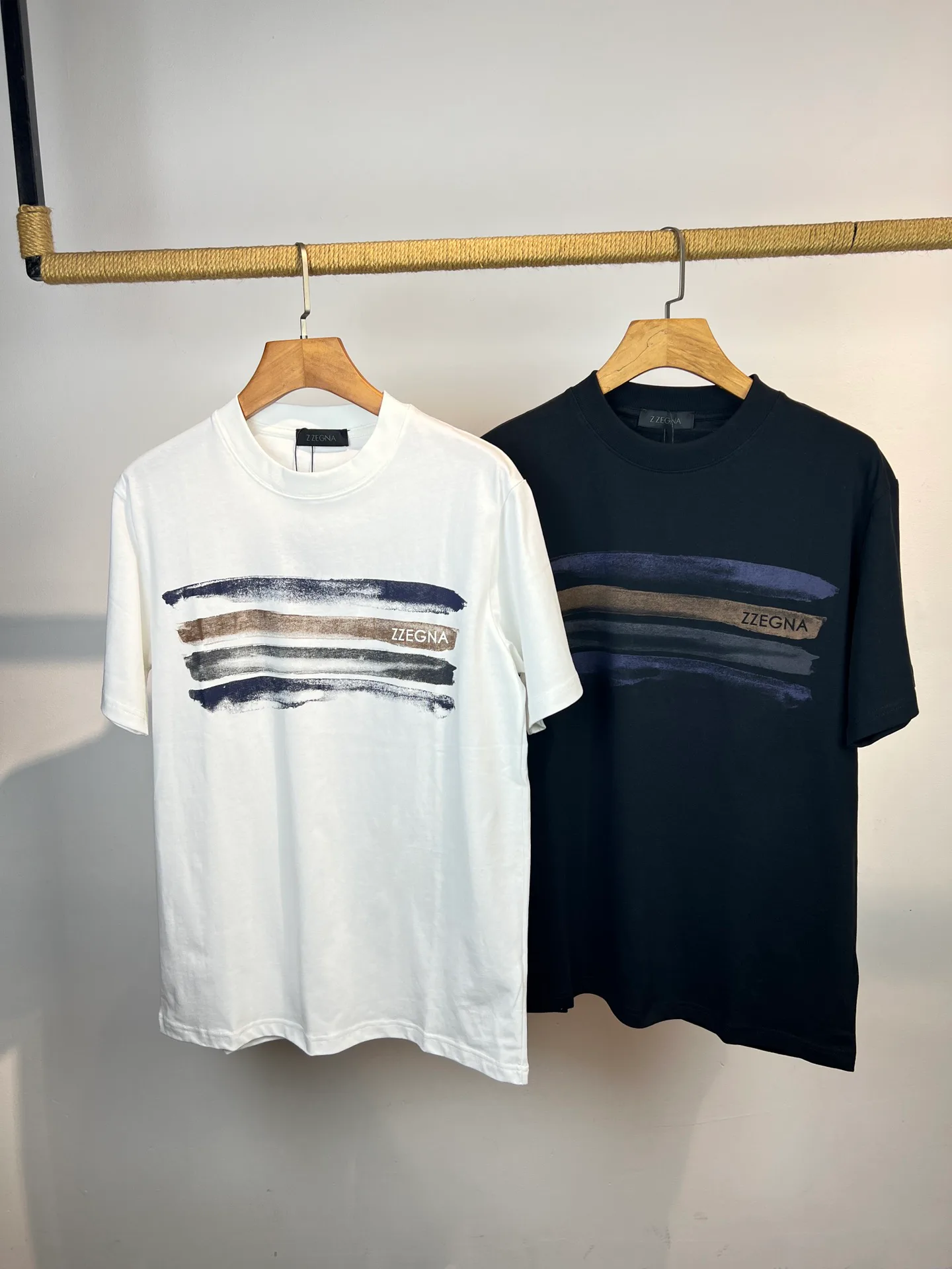 Футболки Женские Zegna 3659