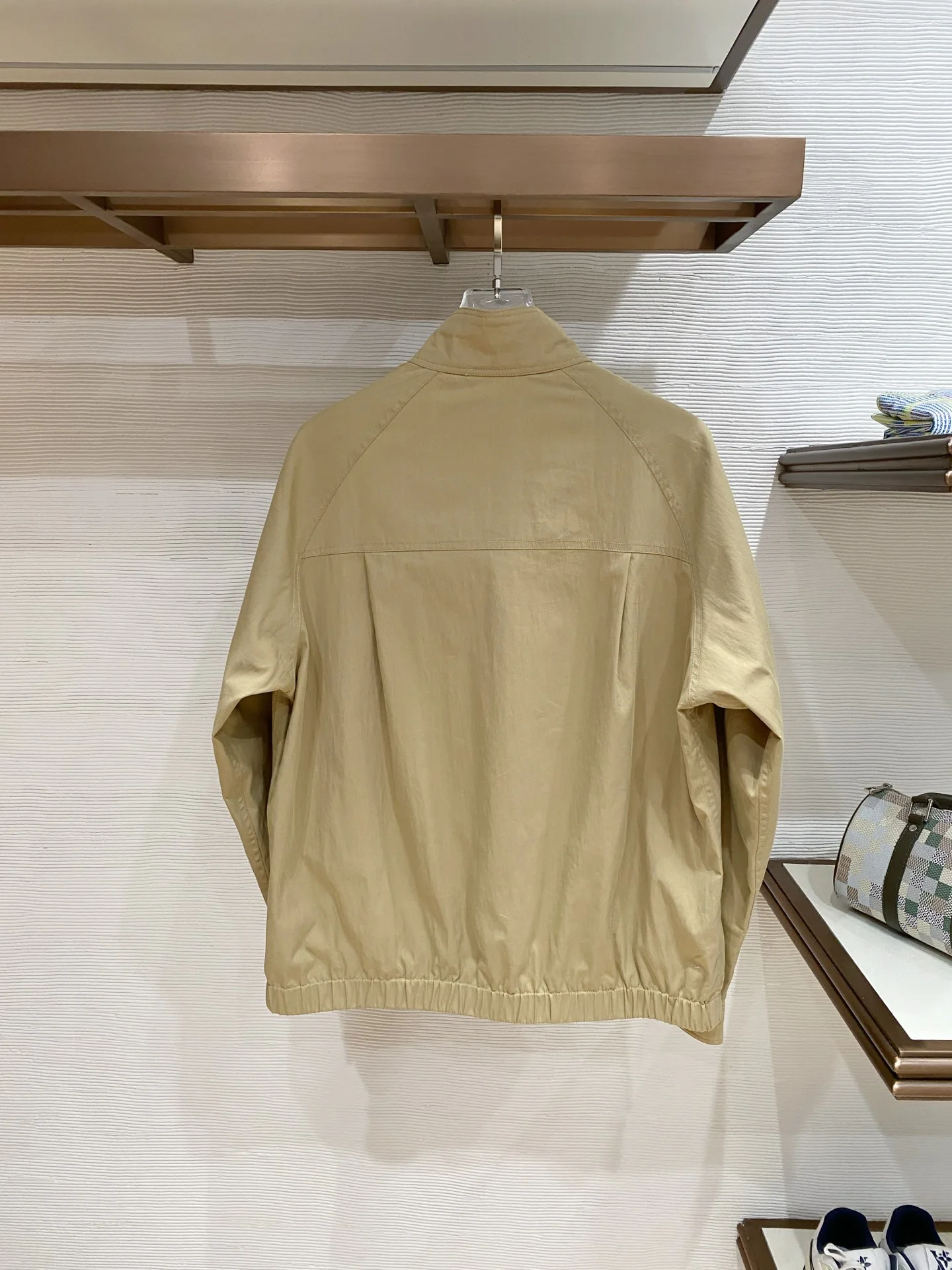 Куртки И Пуховики Мужские Burberry 11504087
