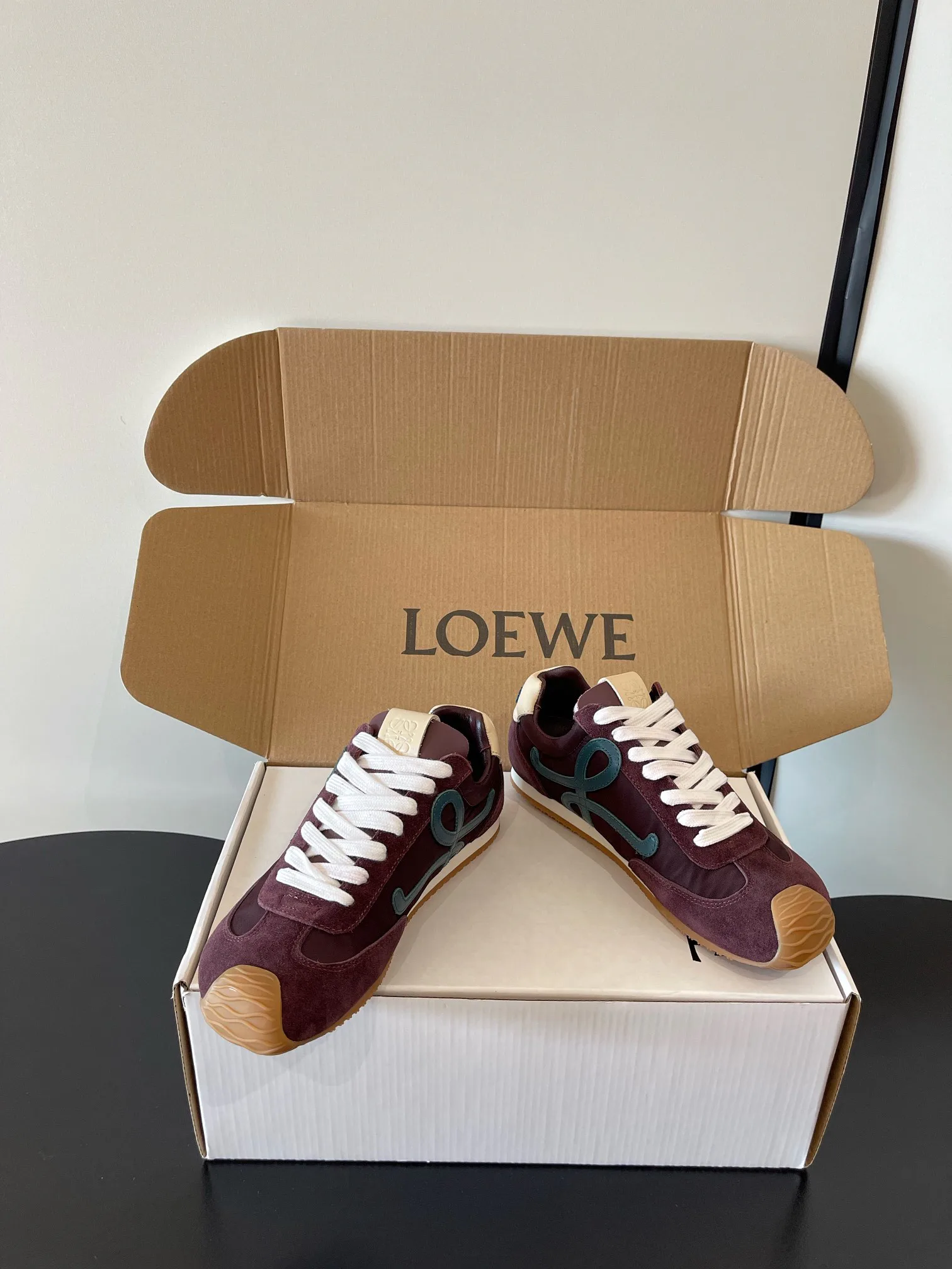 Кроссовки Женские Loewe 1818755