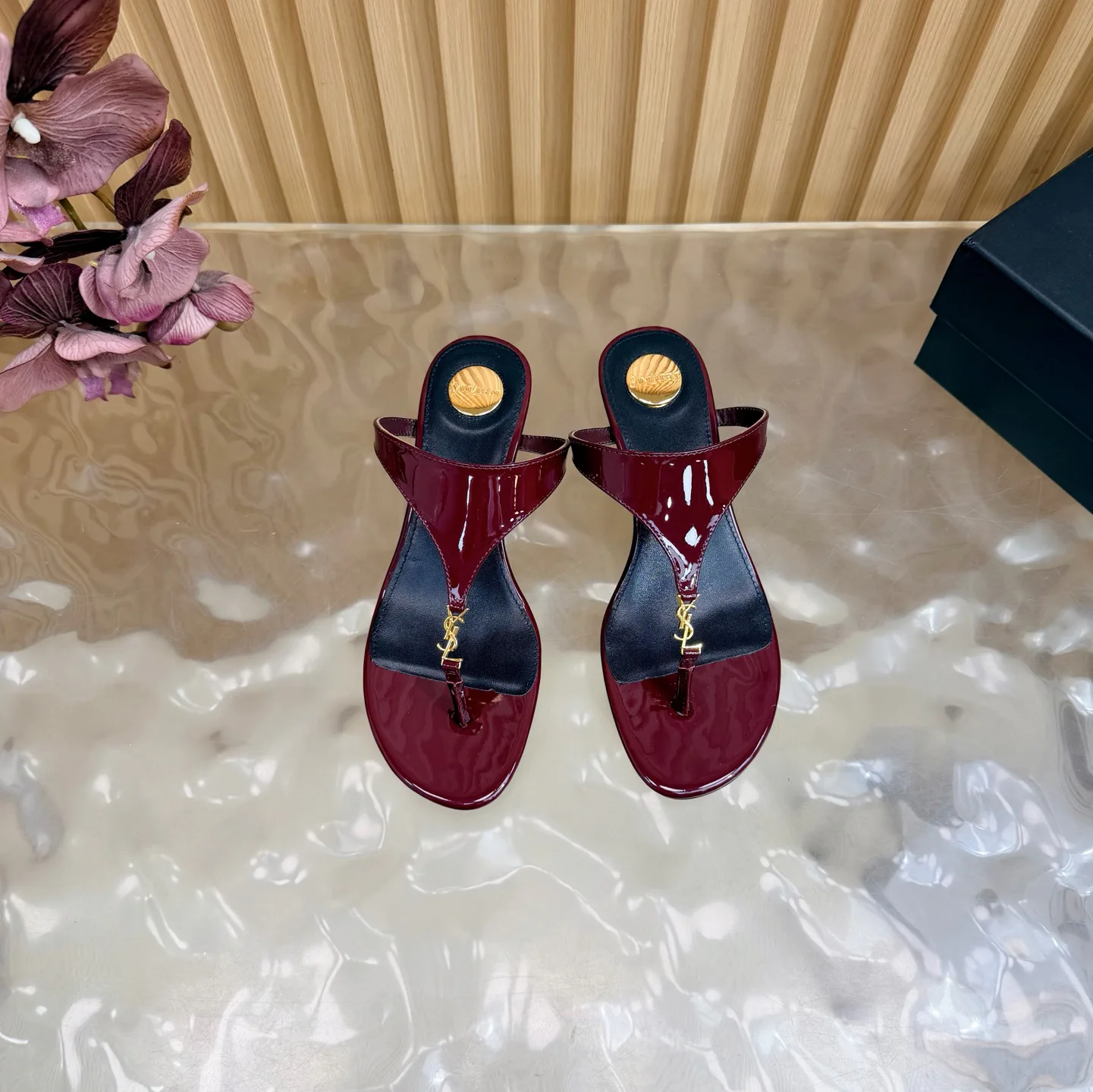 Босоножки Женские Saint Laurent 11660211