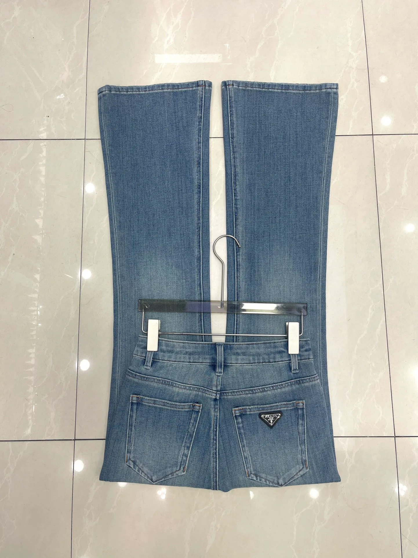 Брюки Женские Prada 13194700