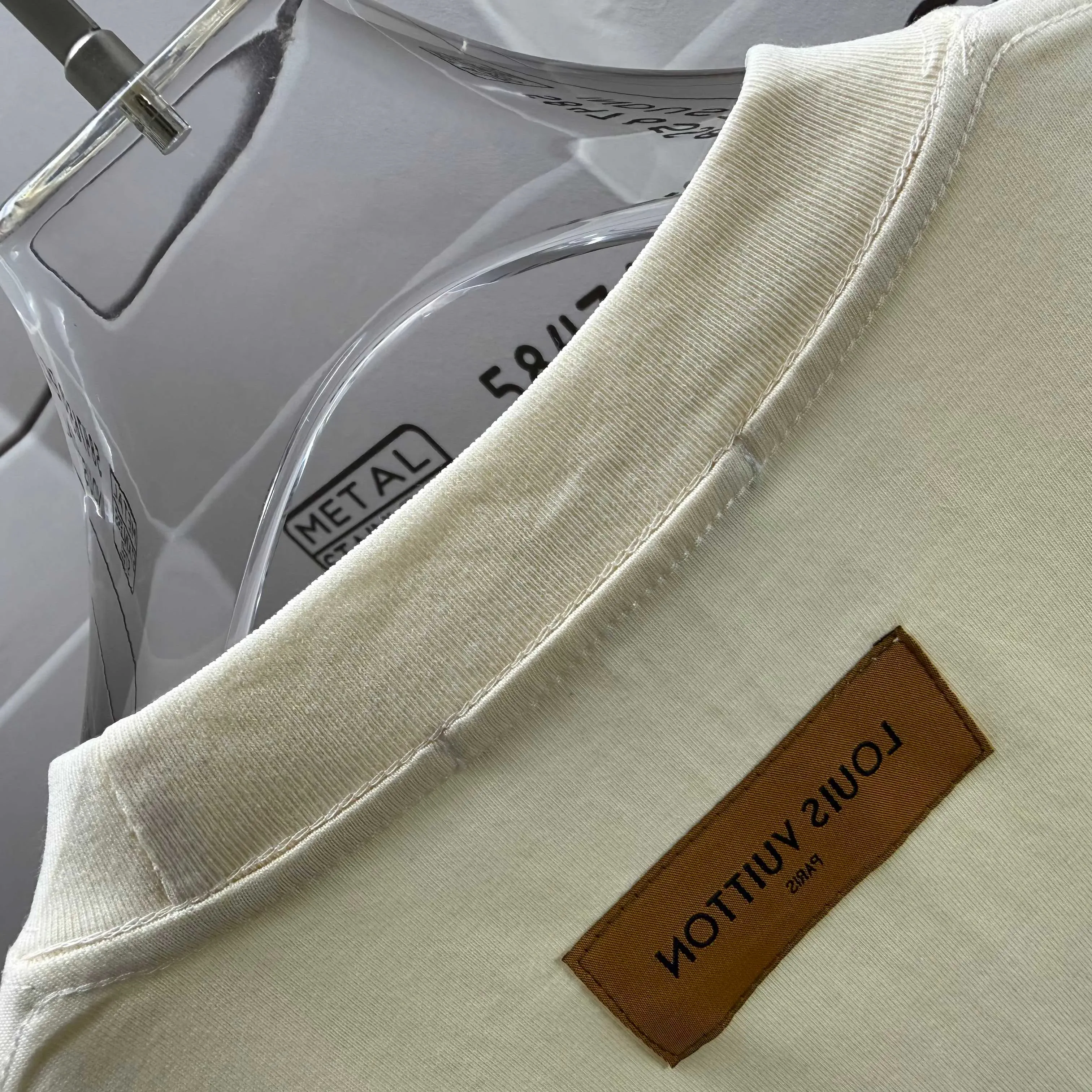 Футболки Женские Louis Vuitton 889892