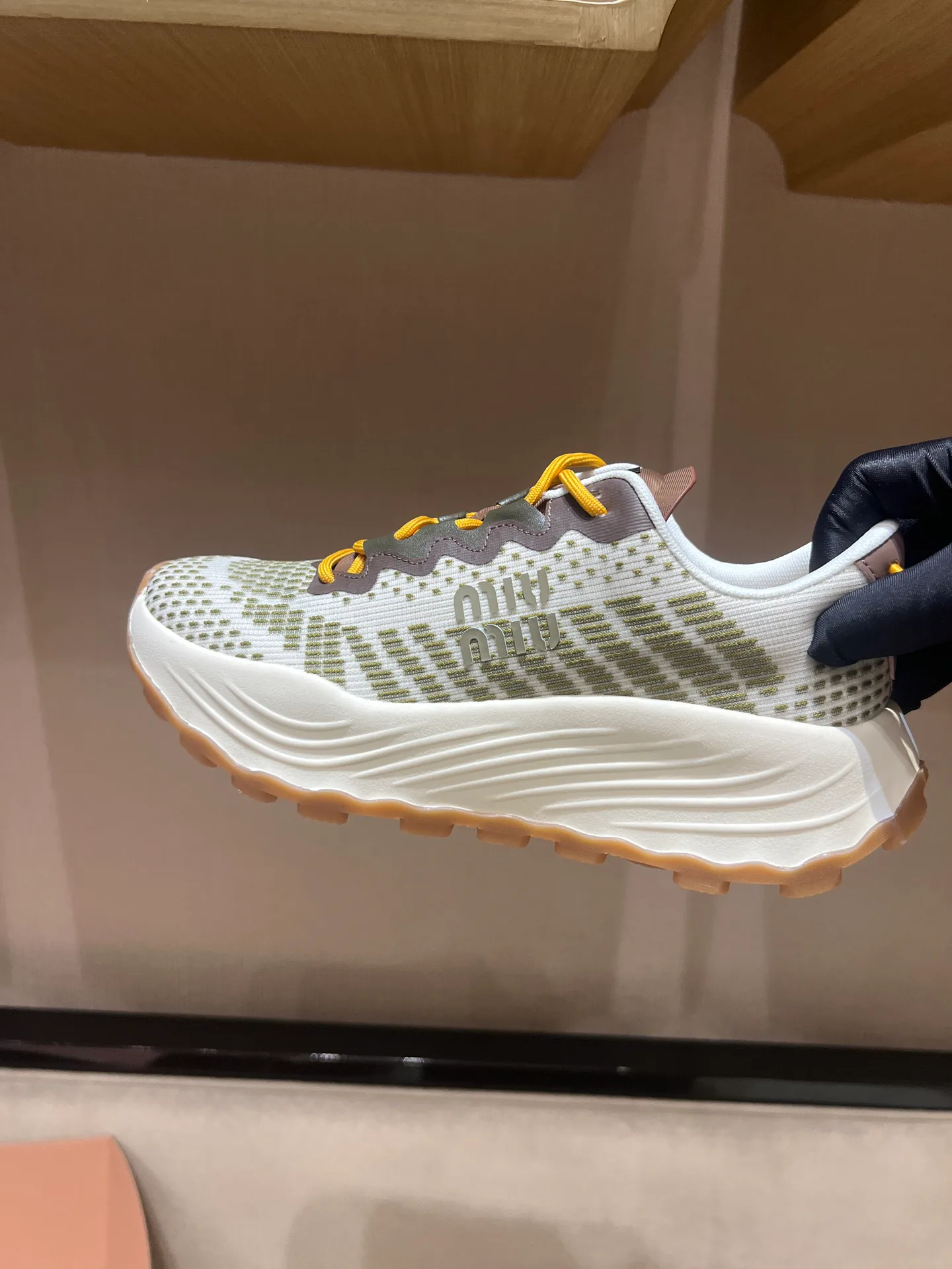 Кроссовки Женские Miu Miu 54707