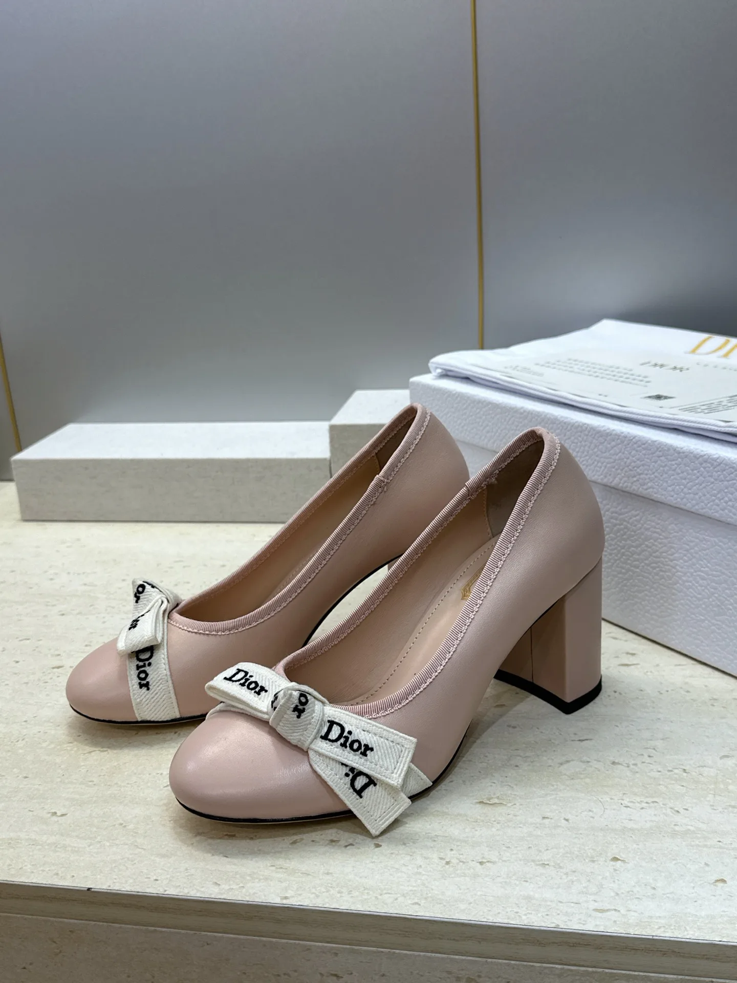Туфли Женские Christian Dior 18132791
