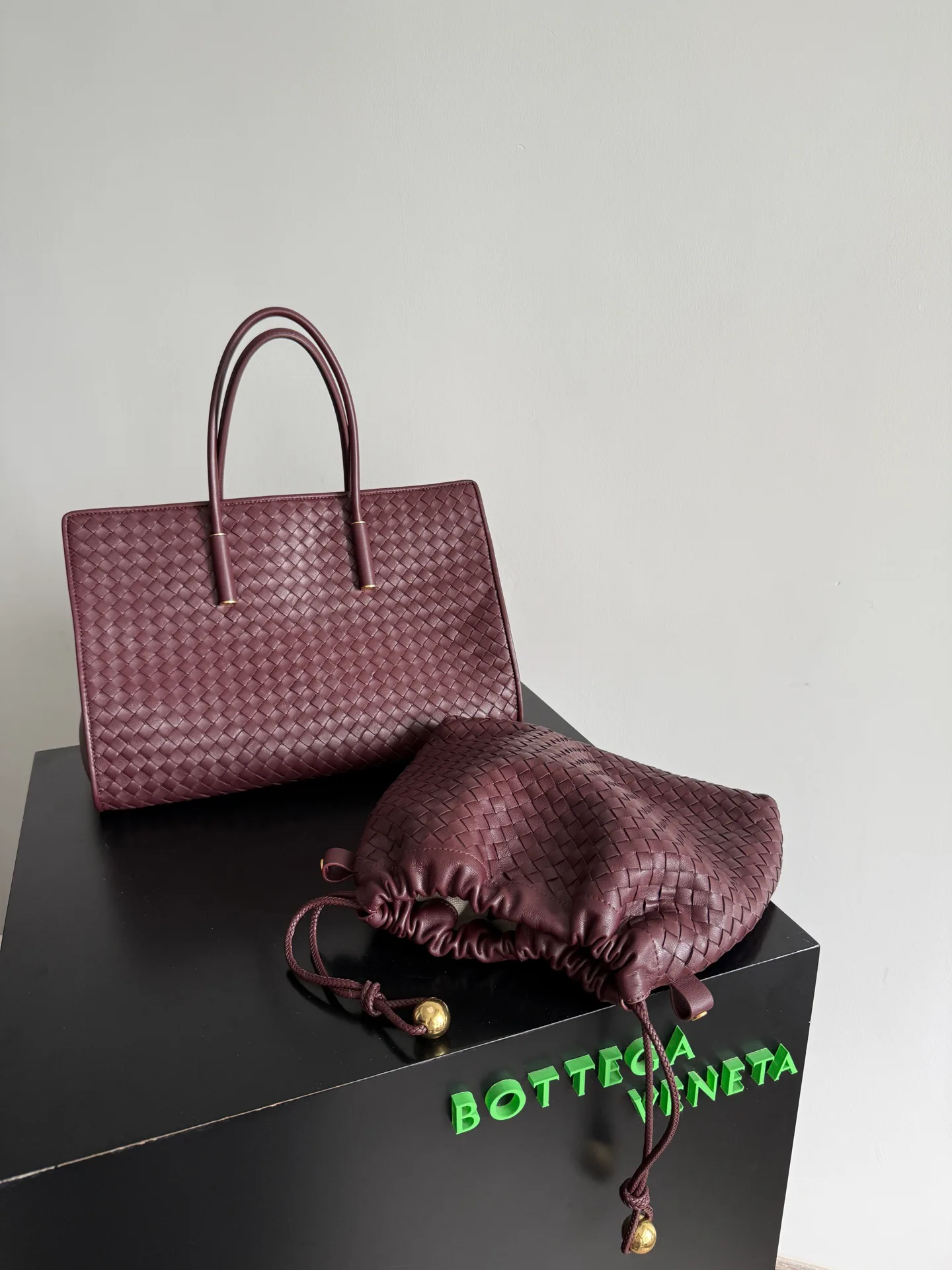 Классические Сумки Женские Bottega Veneta 12214525