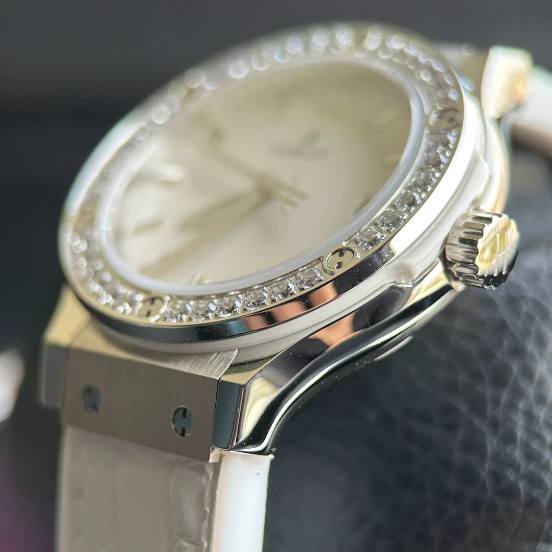 Часы Женские Hublot 17629715