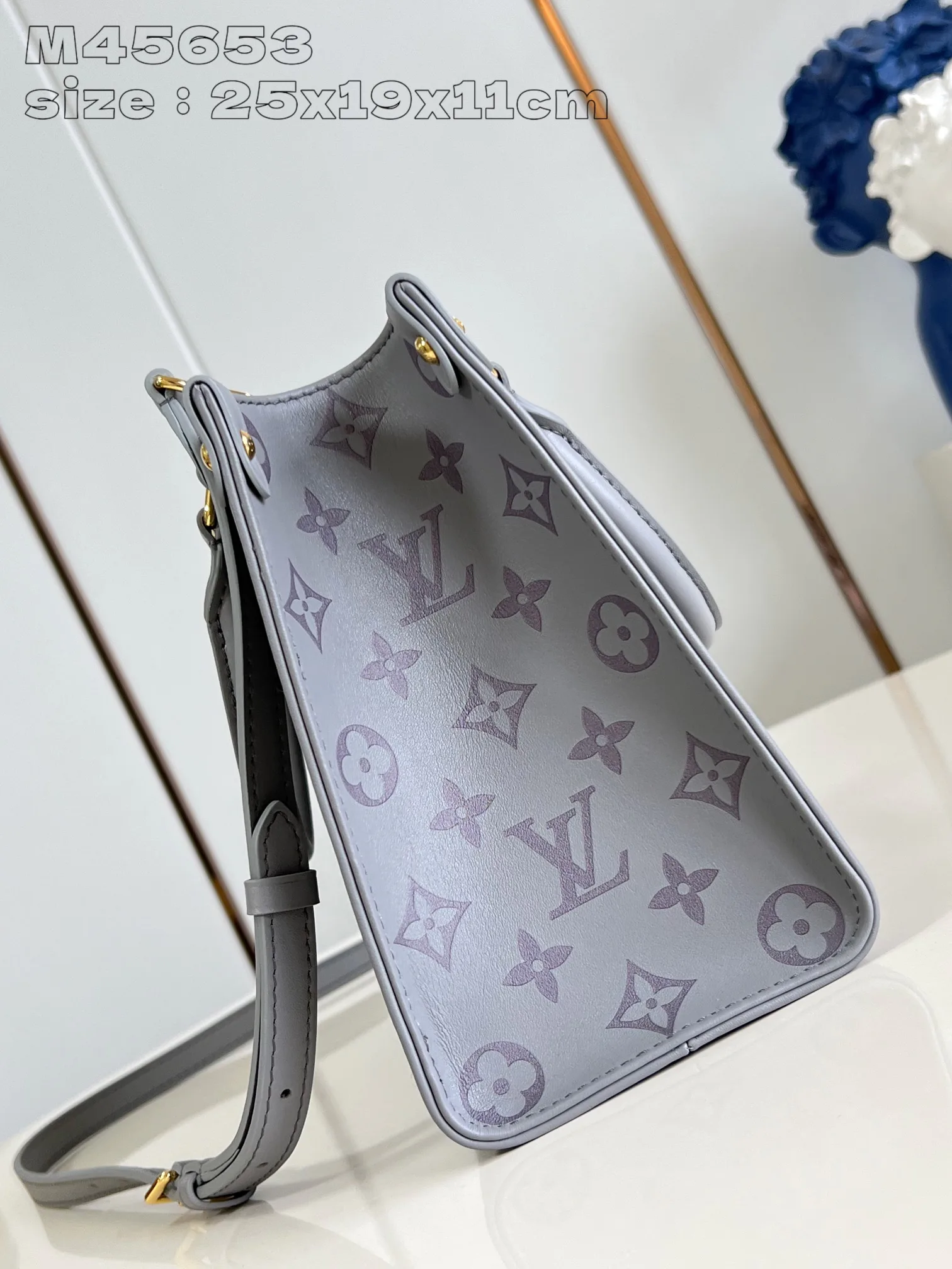 Классические Сумки Женские Louis Vuitton 18227602