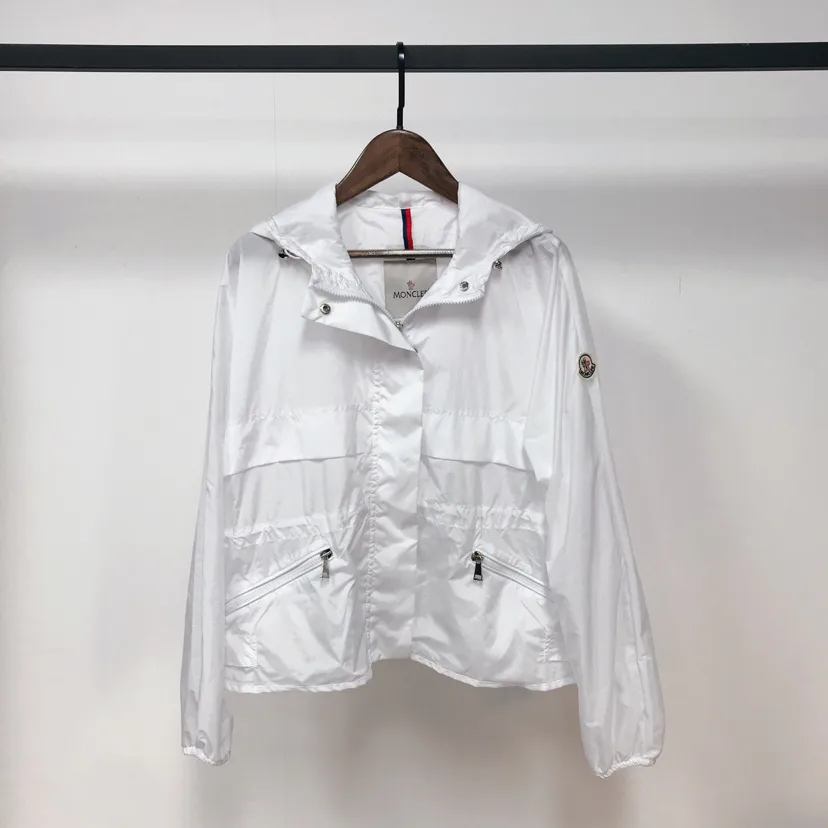 Куртки И Пуховики Женские Moncler 11624066