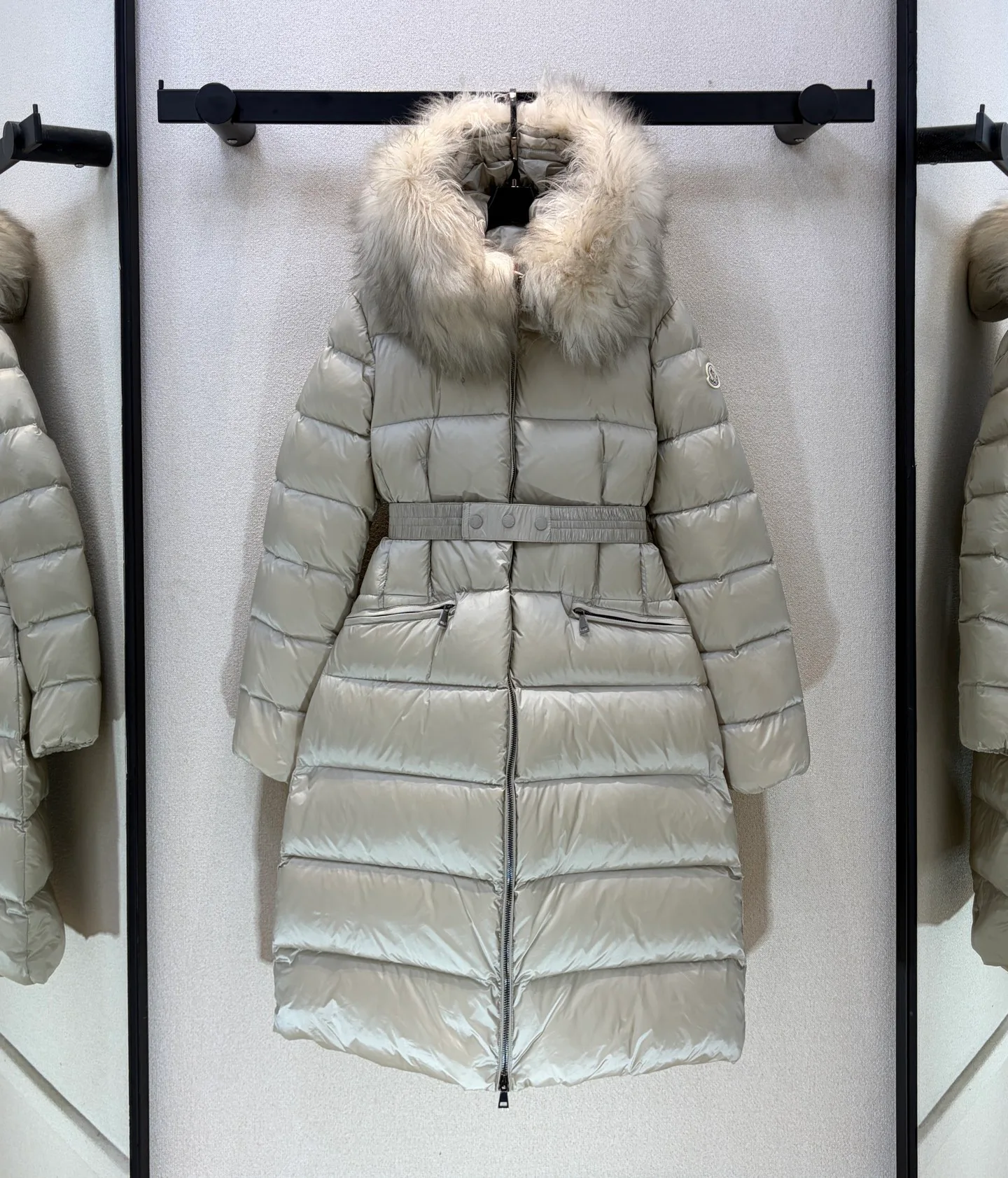 Куртки И Пуховики Женские Moncler 19335009
