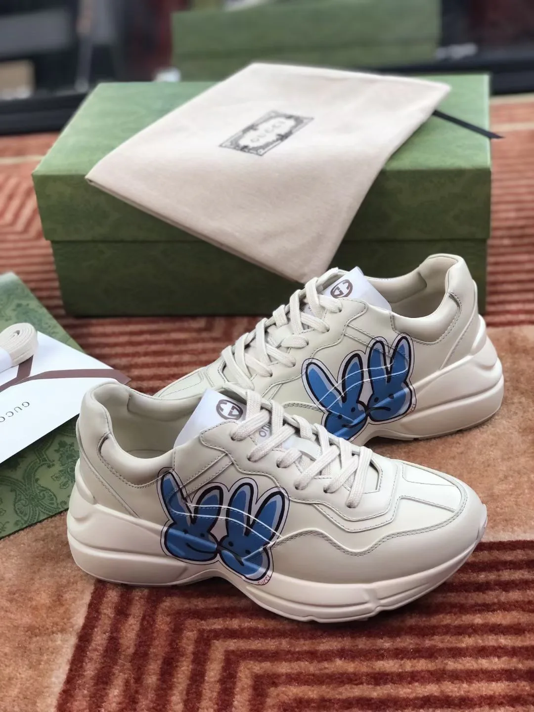 Кроссовки Женские Gucci 5120094