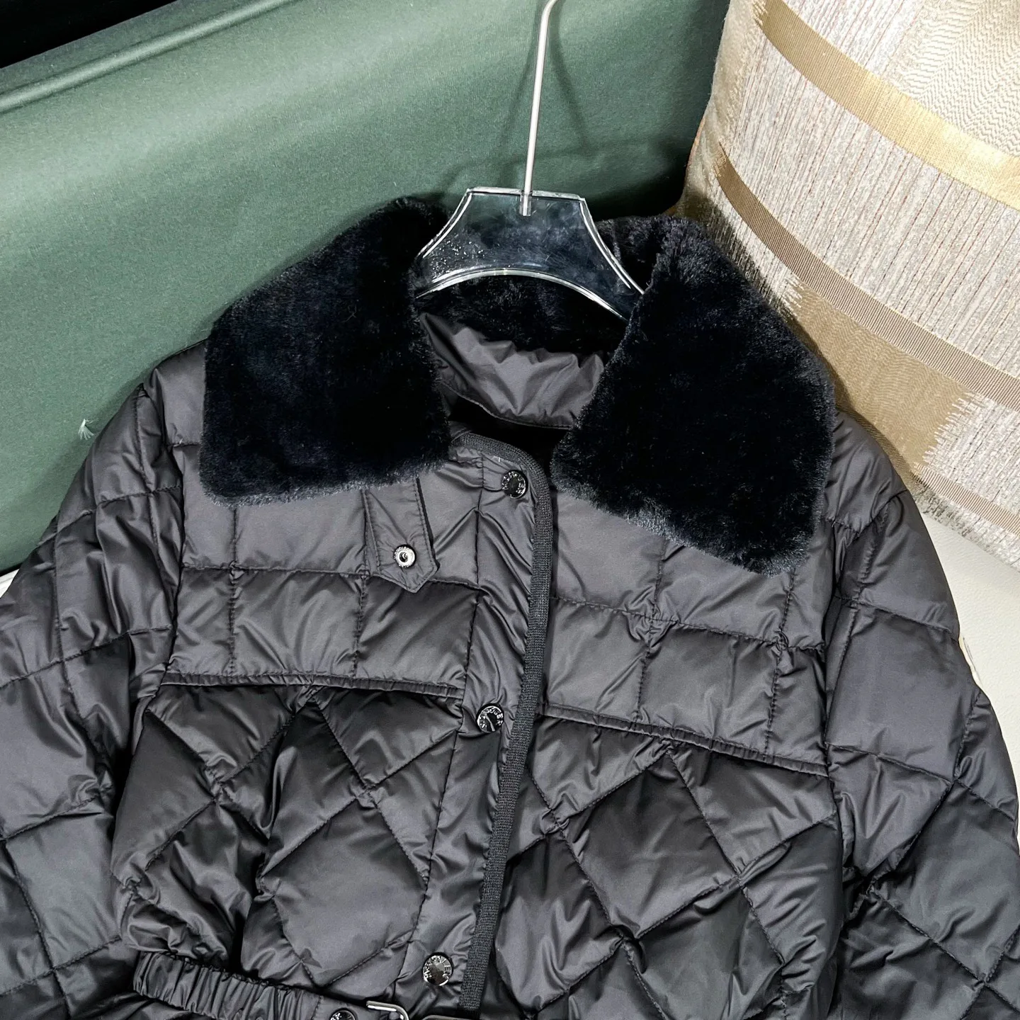 Куртки И Пуховики Женские Moncler 18728940