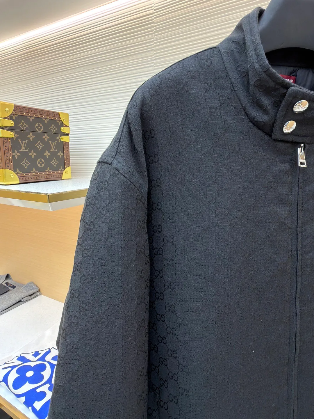 Куртки И Пуховики Мужские Gucci 11399327