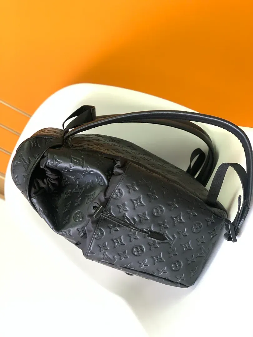Рюкзаки Женские Louis Vuitton 3885411