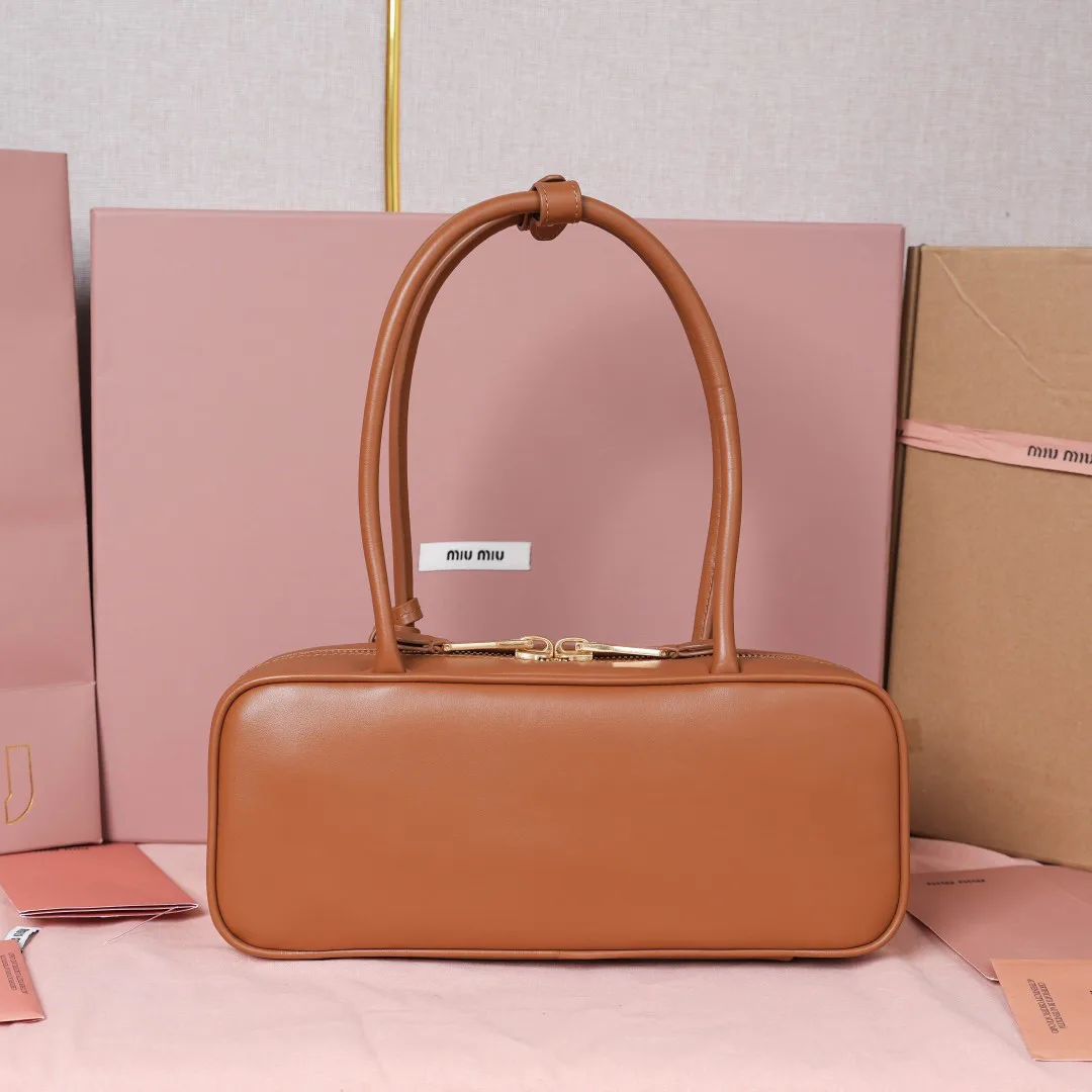 Классические Сумки Женские Miu Miu 11402797