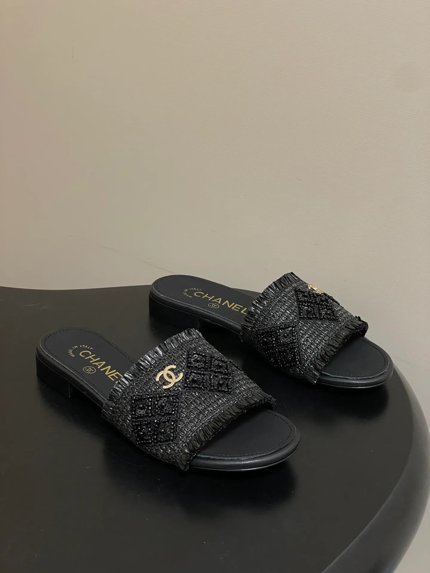 Босоножки Женские Chanel 10993819